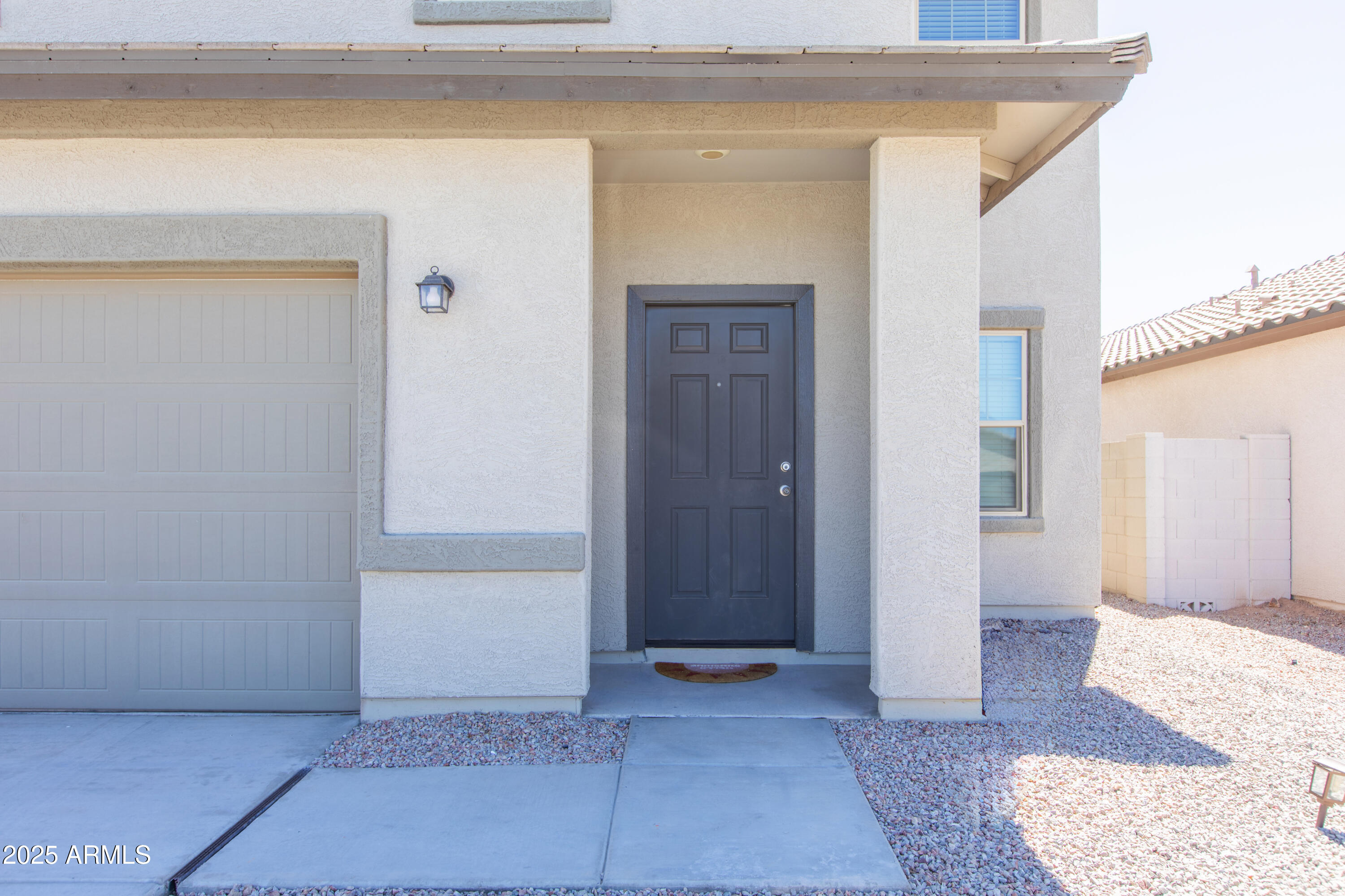8125 S 64th Lane