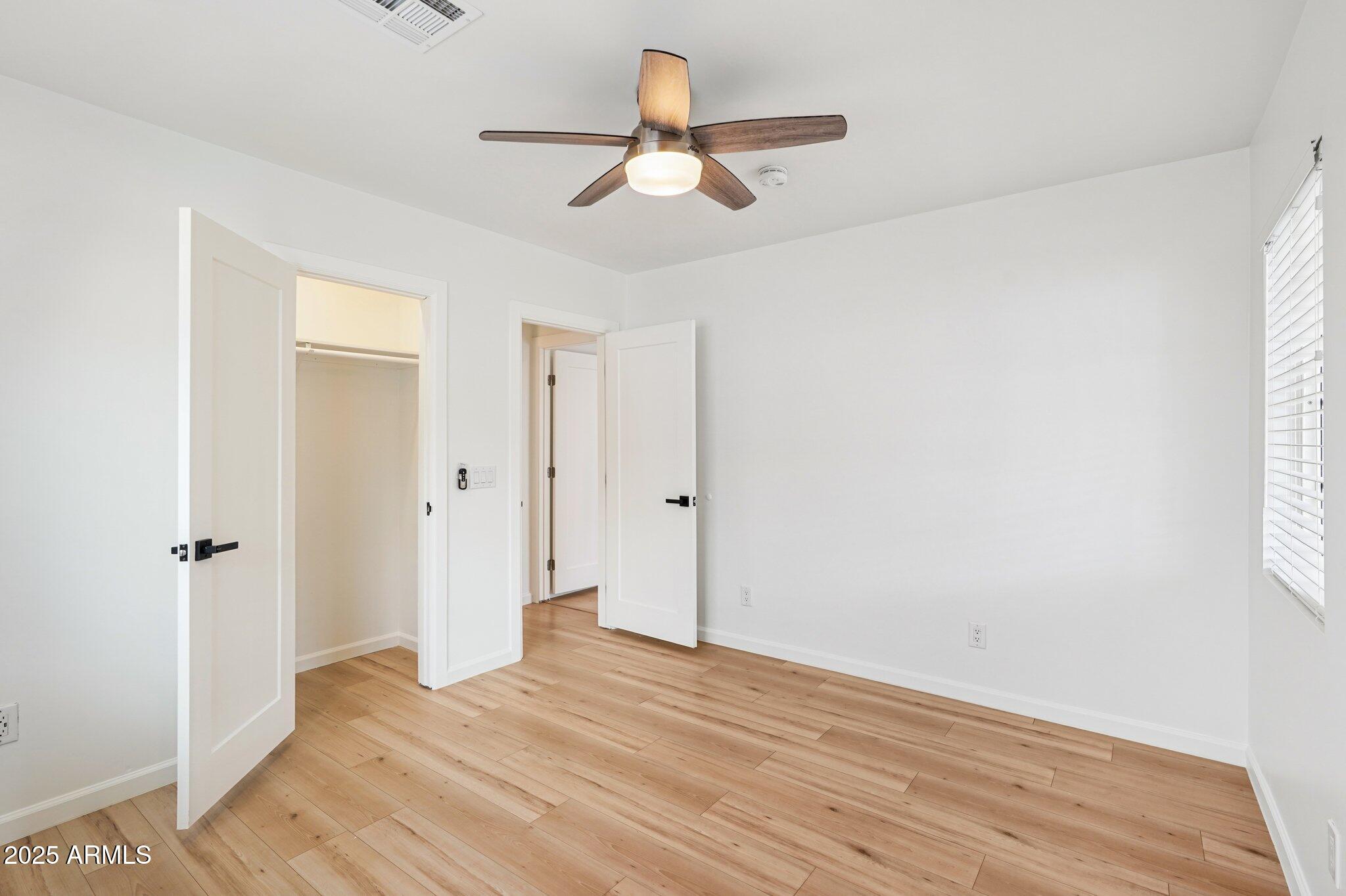 511 E CHEERY LYNN Road