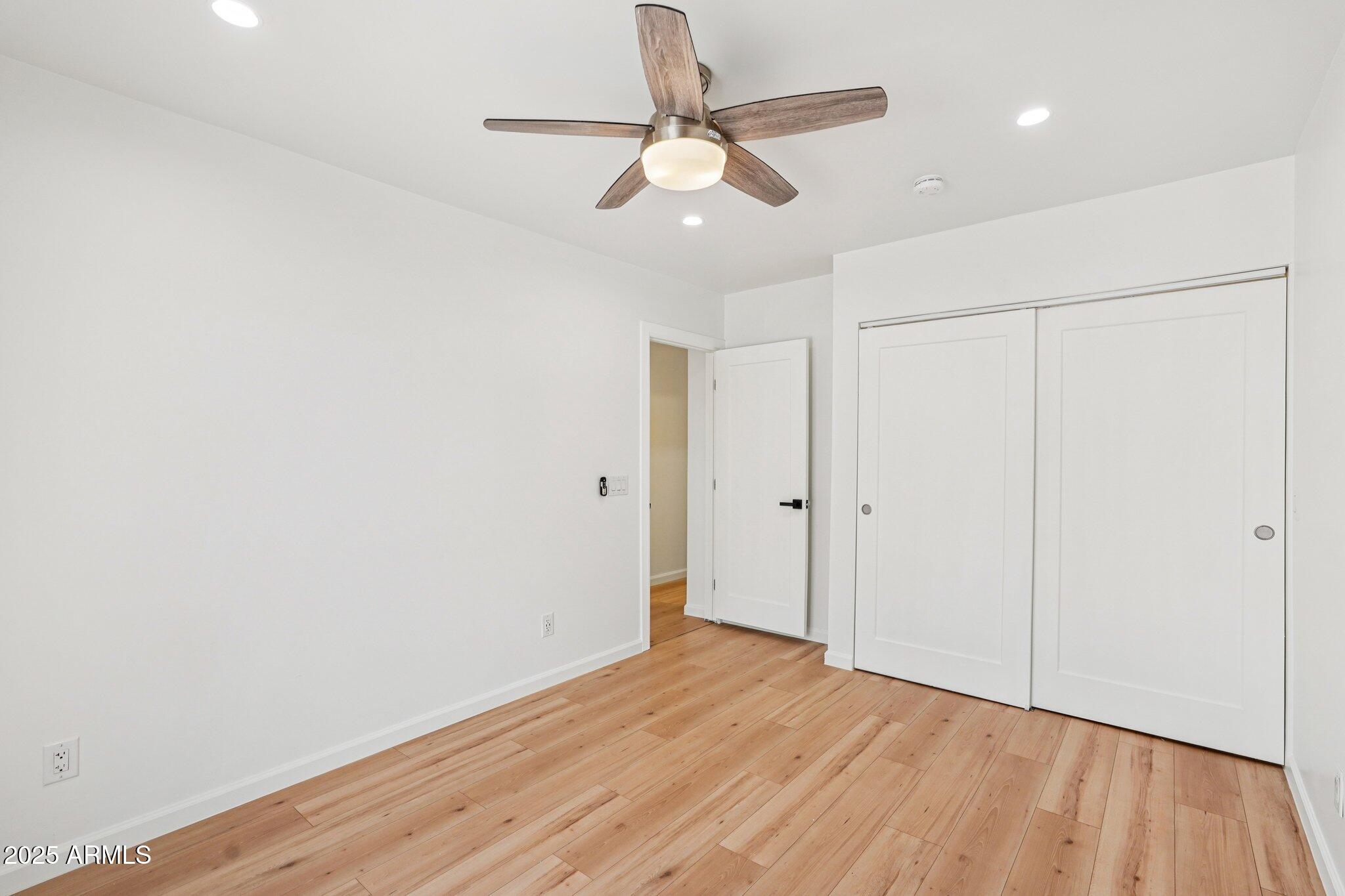 511 E CHEERY LYNN Road