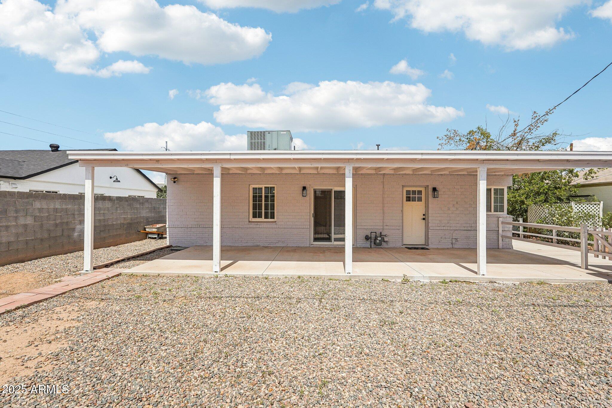 511 E CHEERY LYNN Road