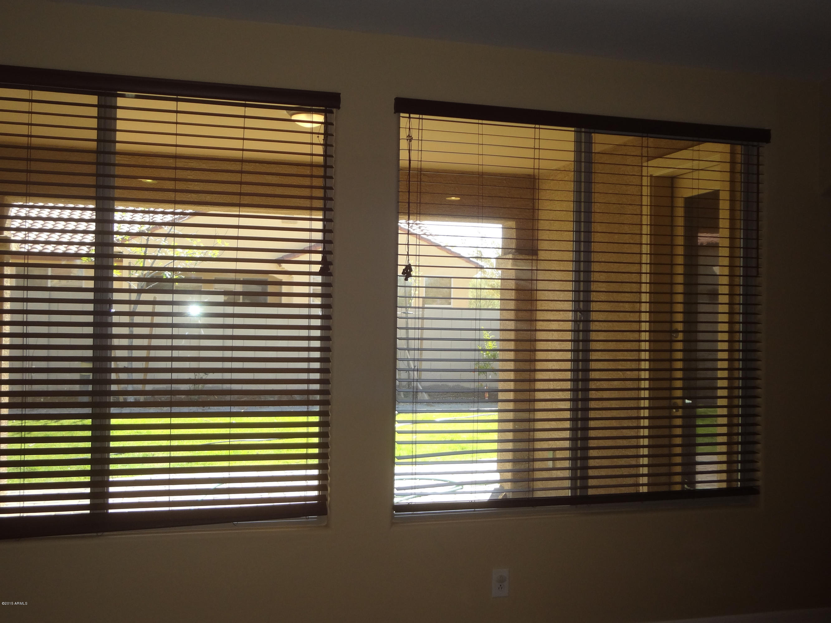 1575 W PELICAN Court