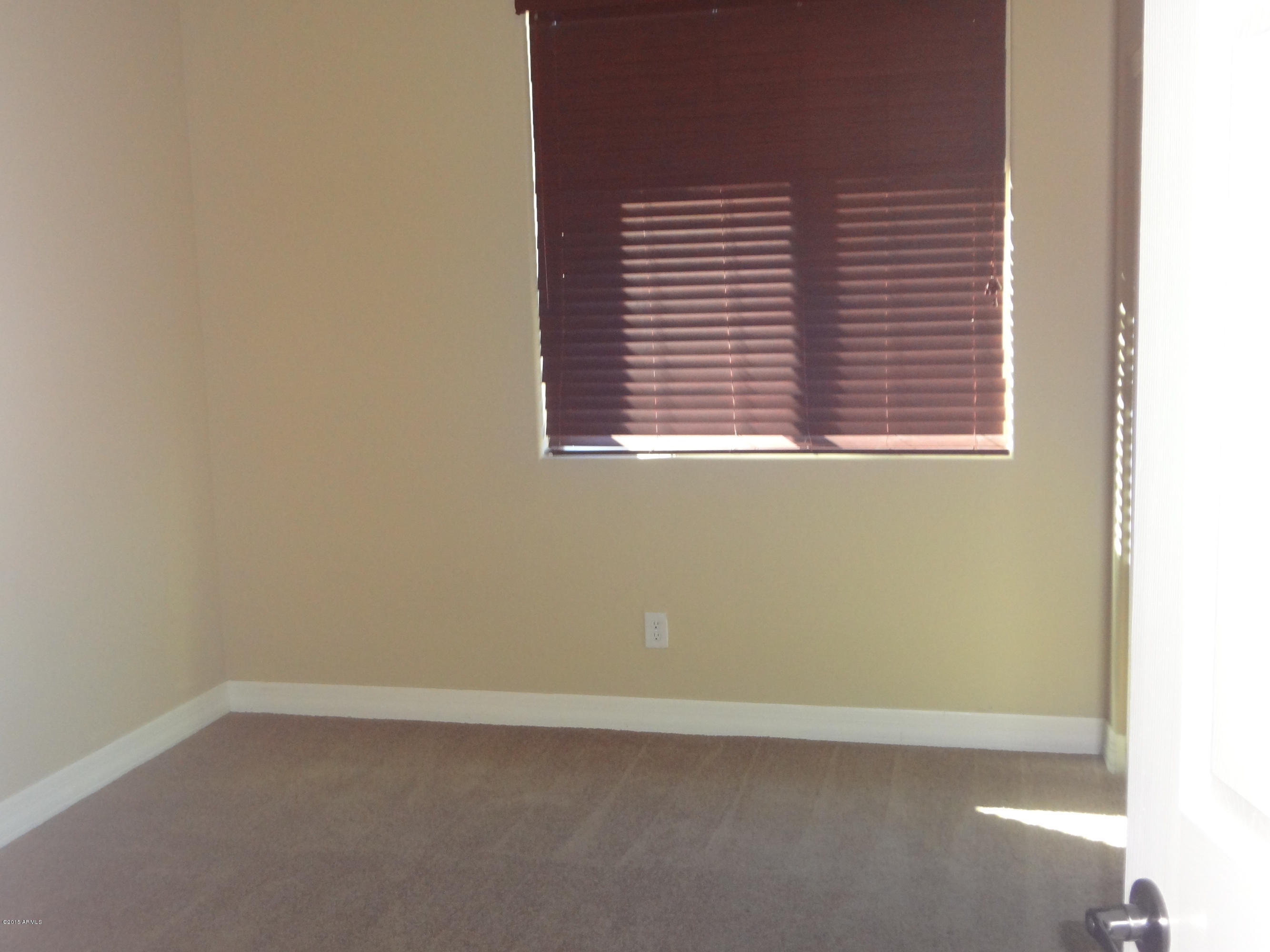 1575 W PELICAN Court