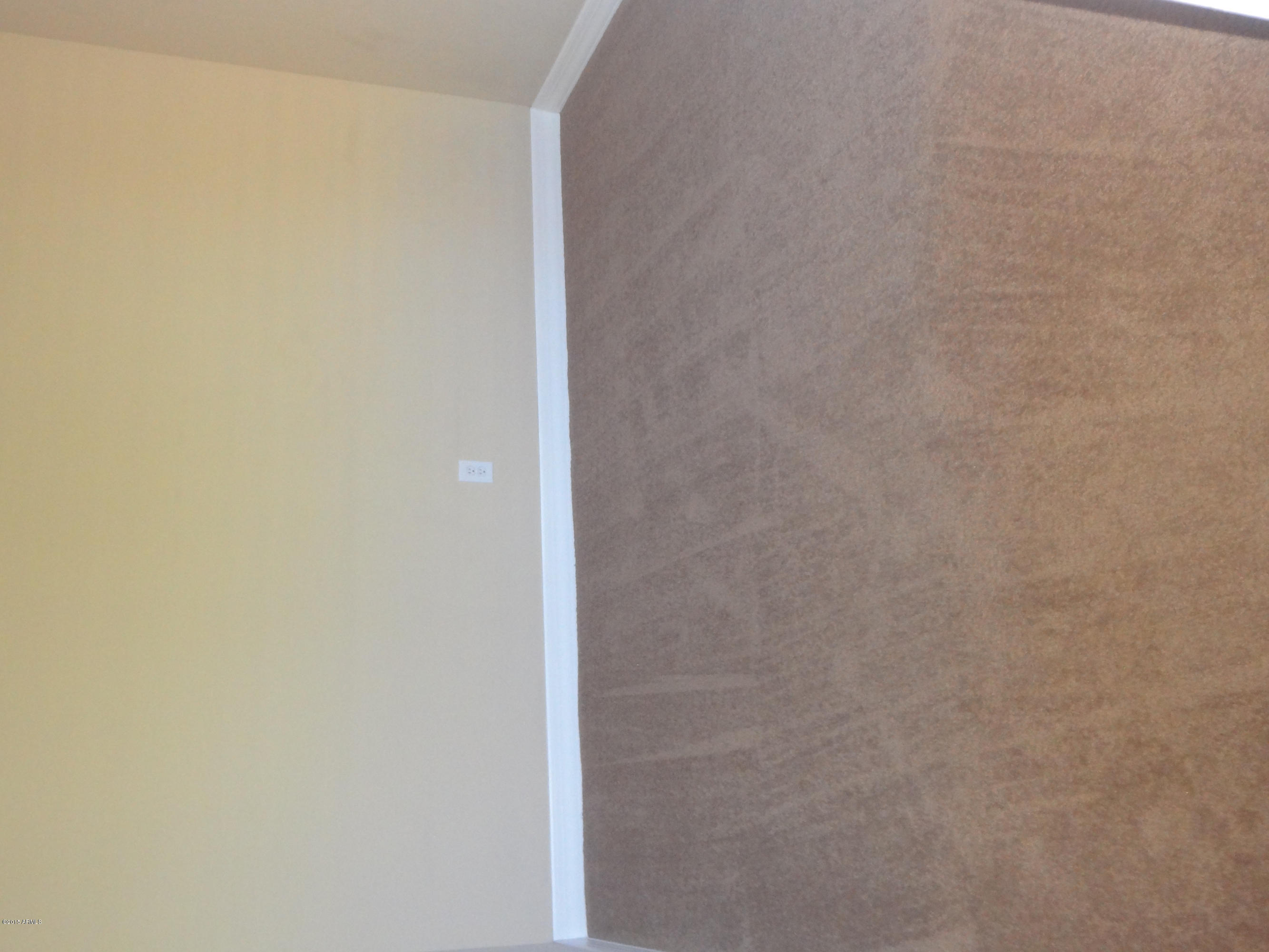 1575 W PELICAN Court