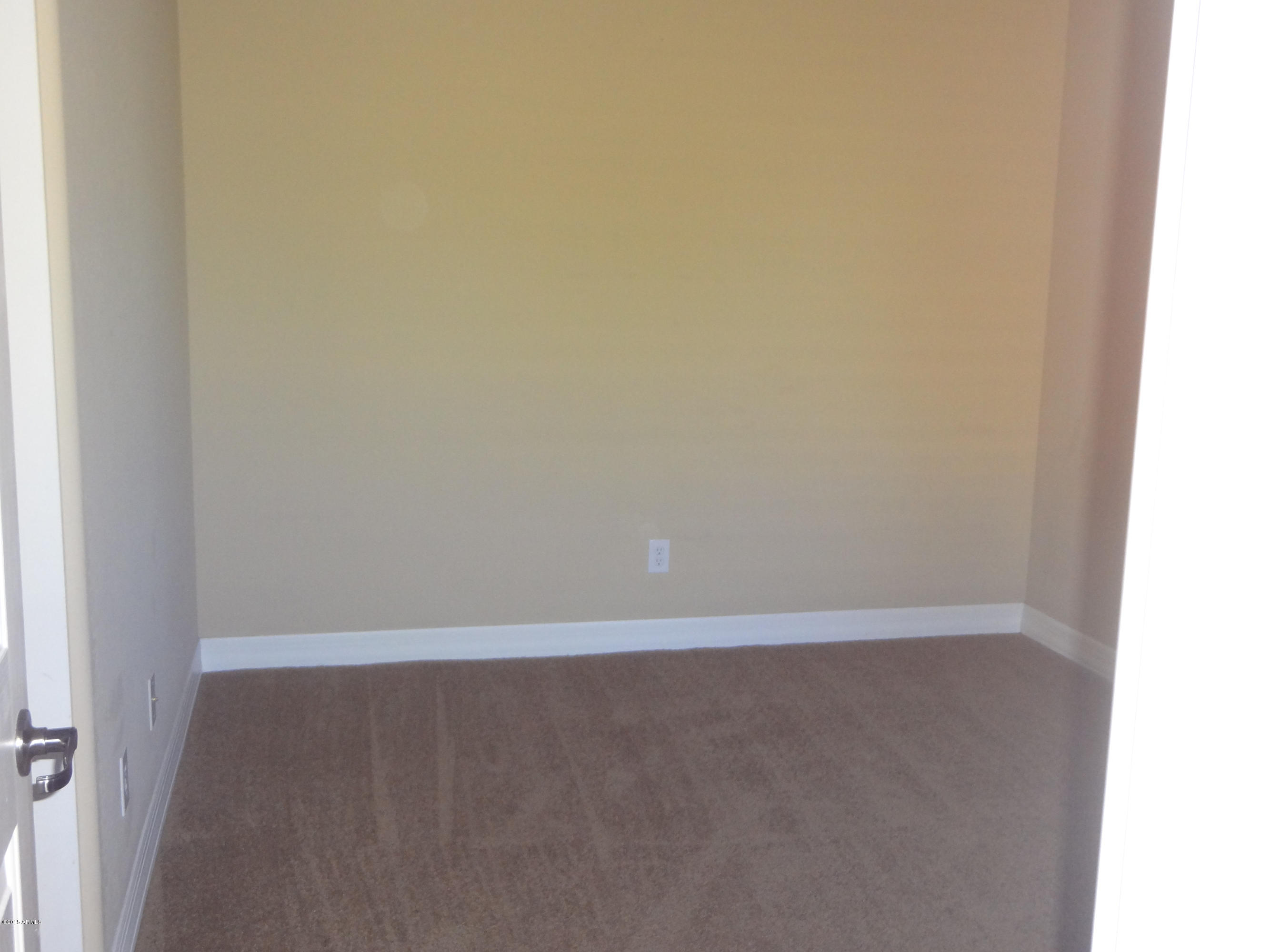 1575 W PELICAN Court