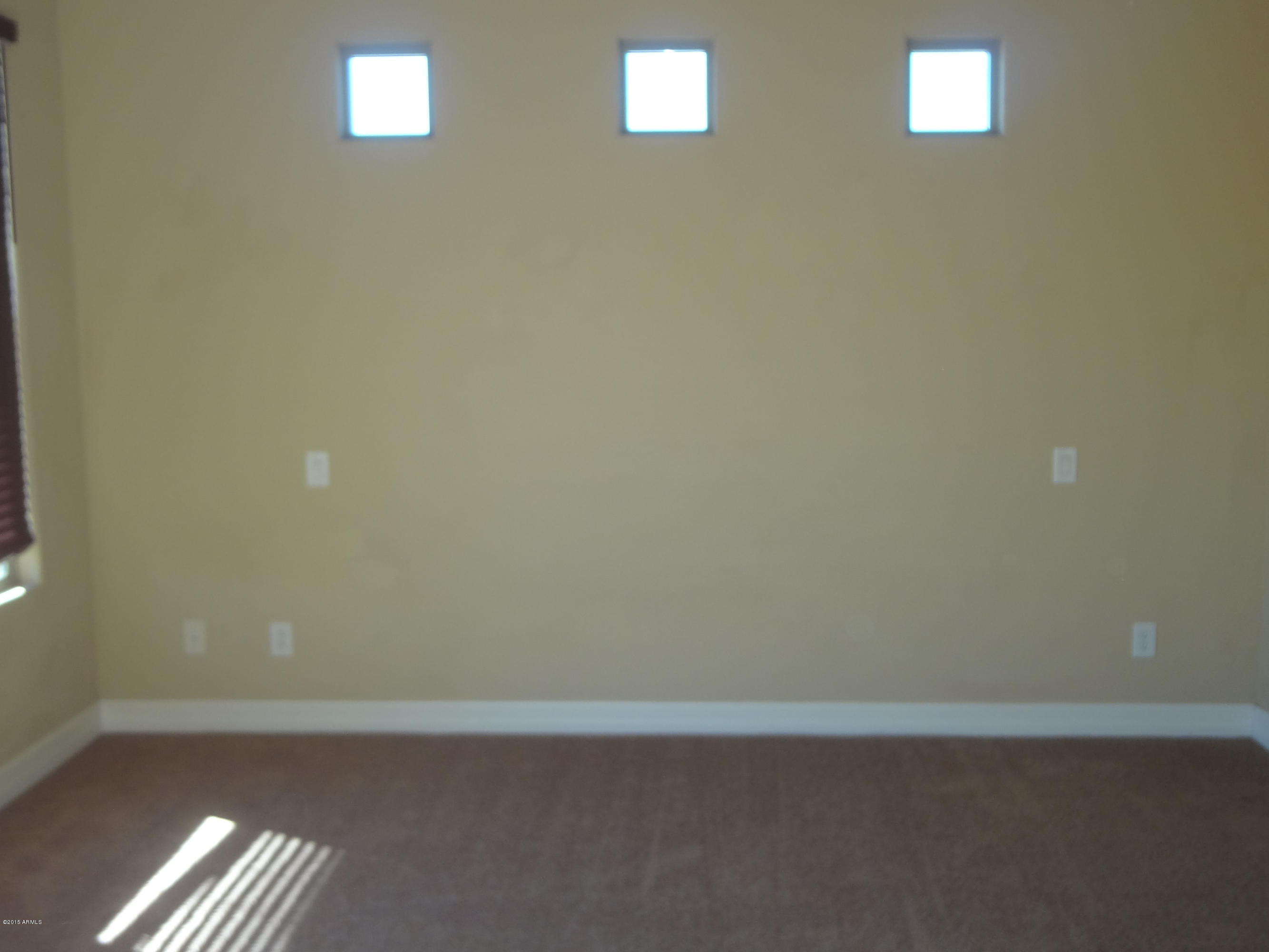 1575 W PELICAN Court