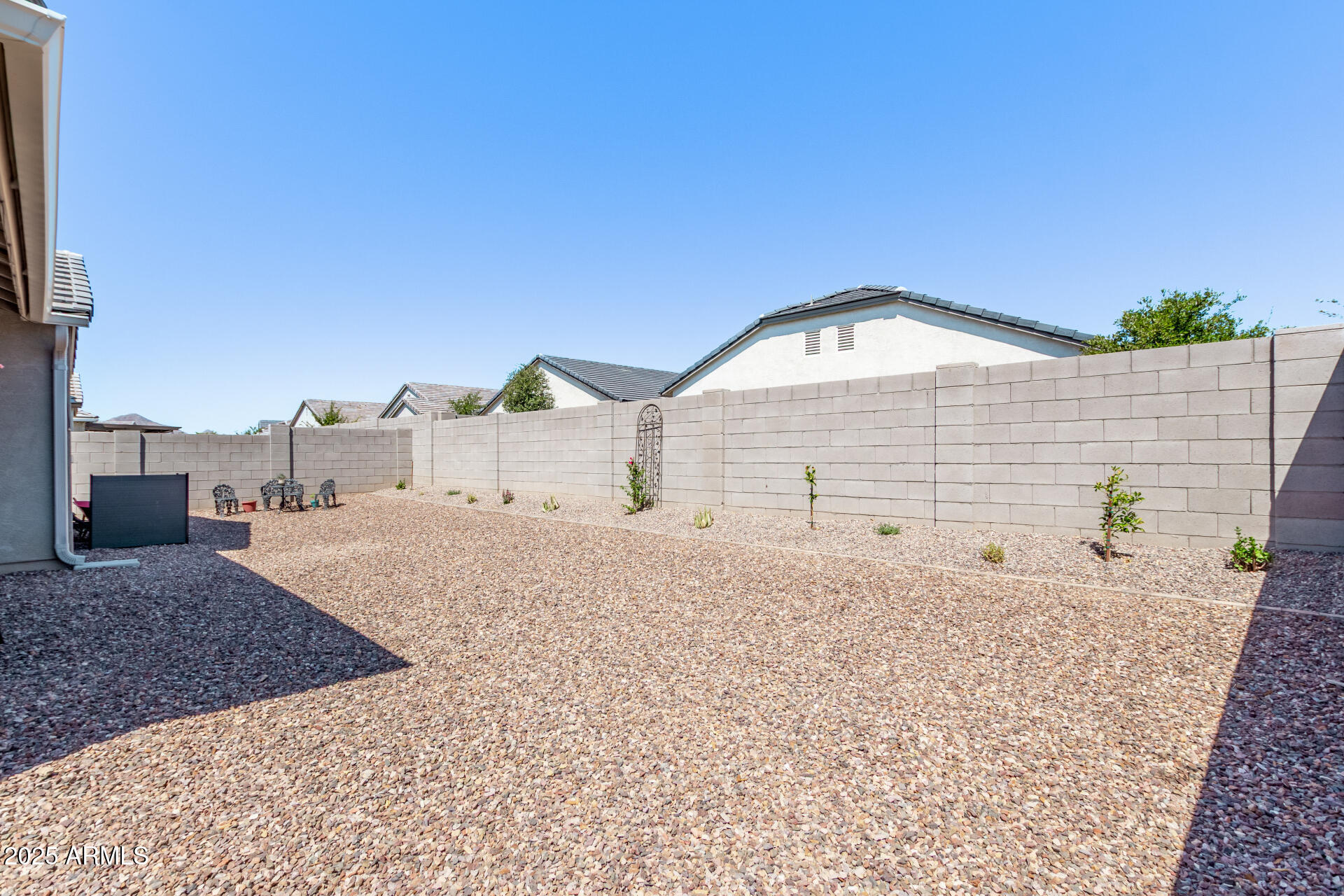 1228 W GLOUCESTER Road