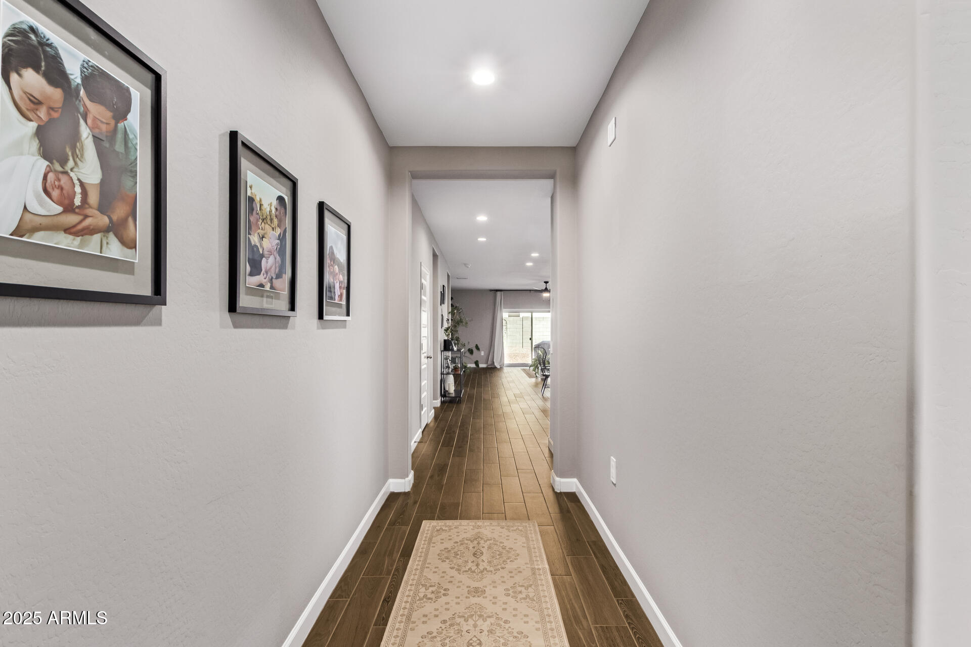 1228 W GLOUCESTER Road