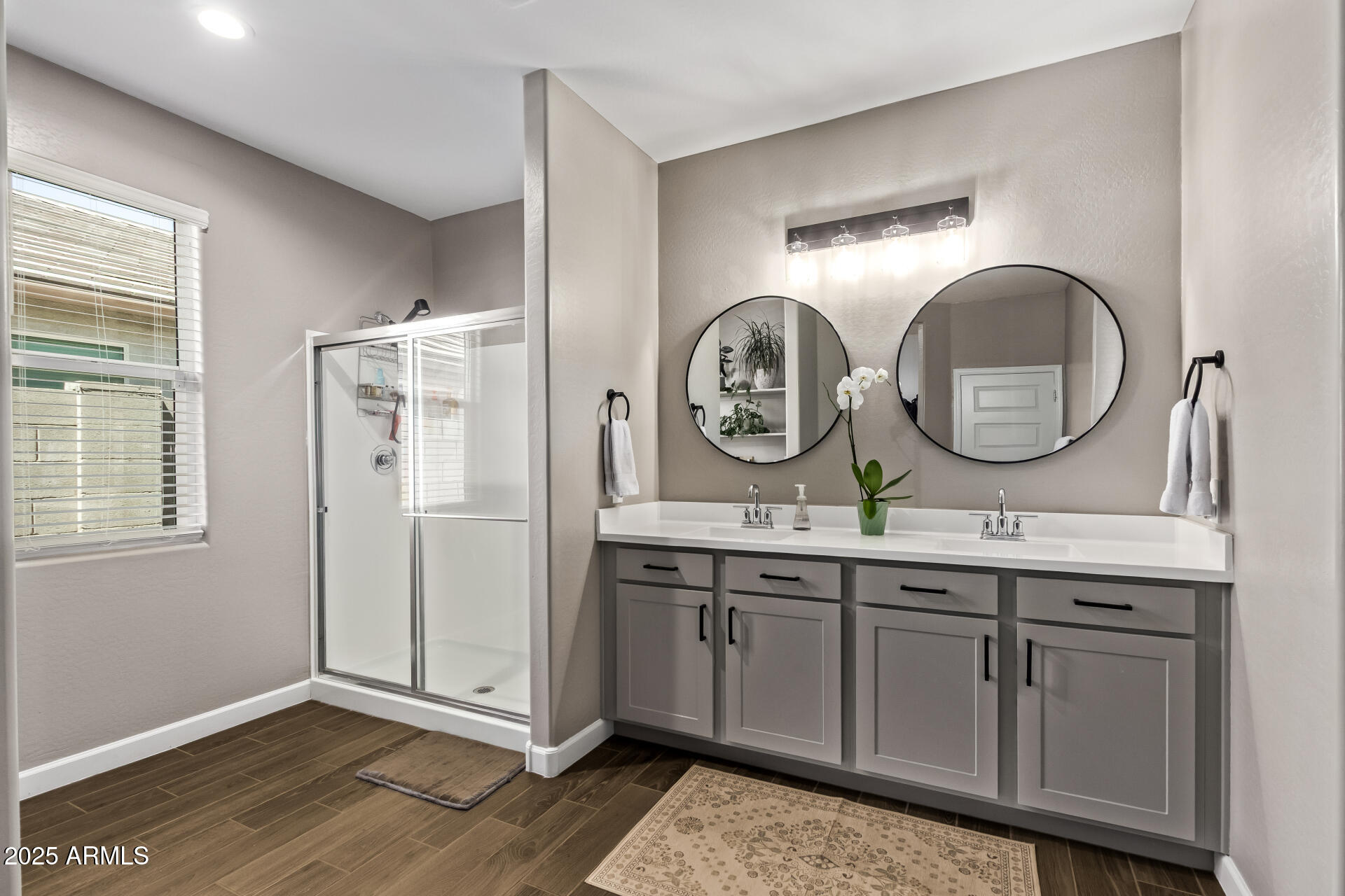 1228 W GLOUCESTER Road