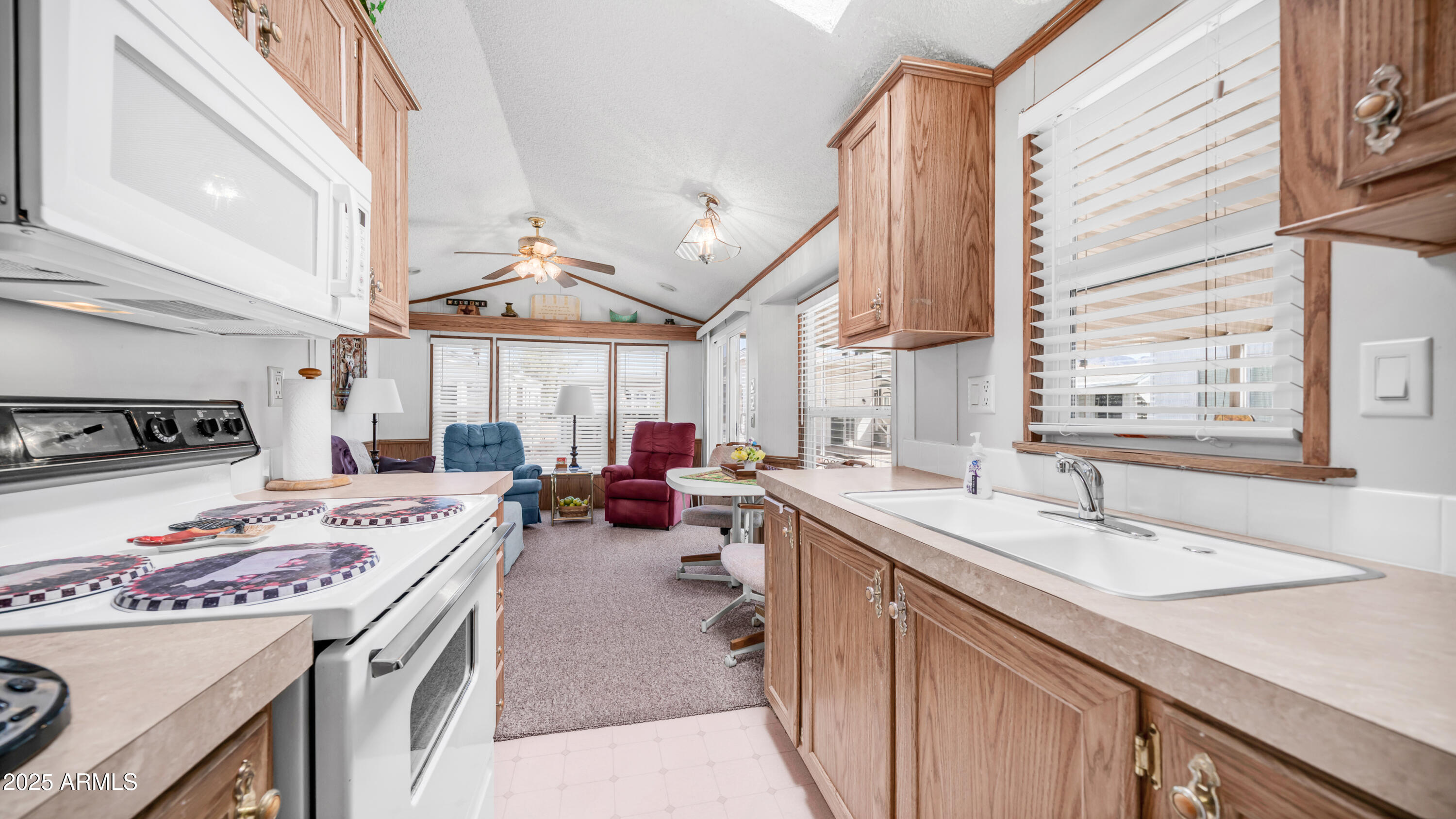 579 JASPAR Drive, 579