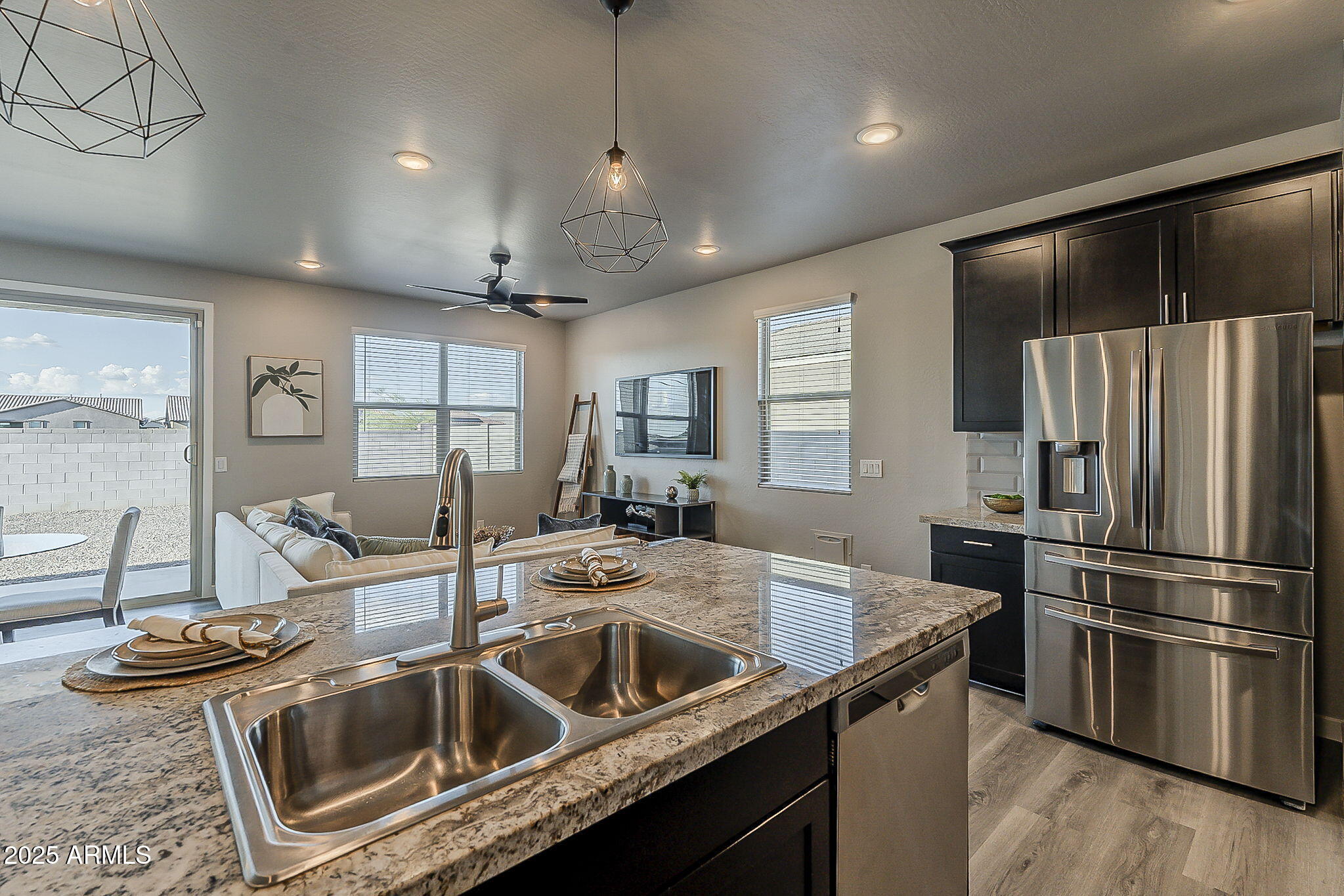 12450 W ORANGEWOOD Avenue