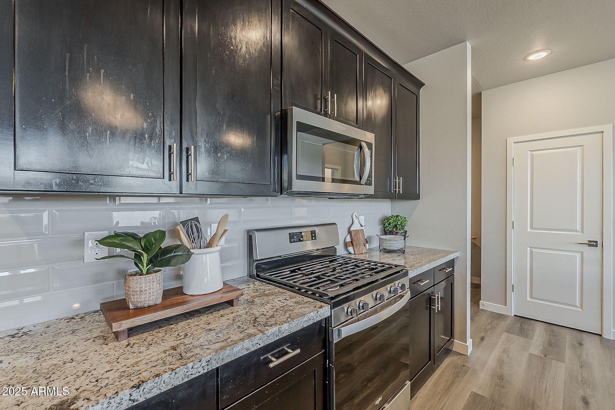 12450 W ORANGEWOOD Avenue