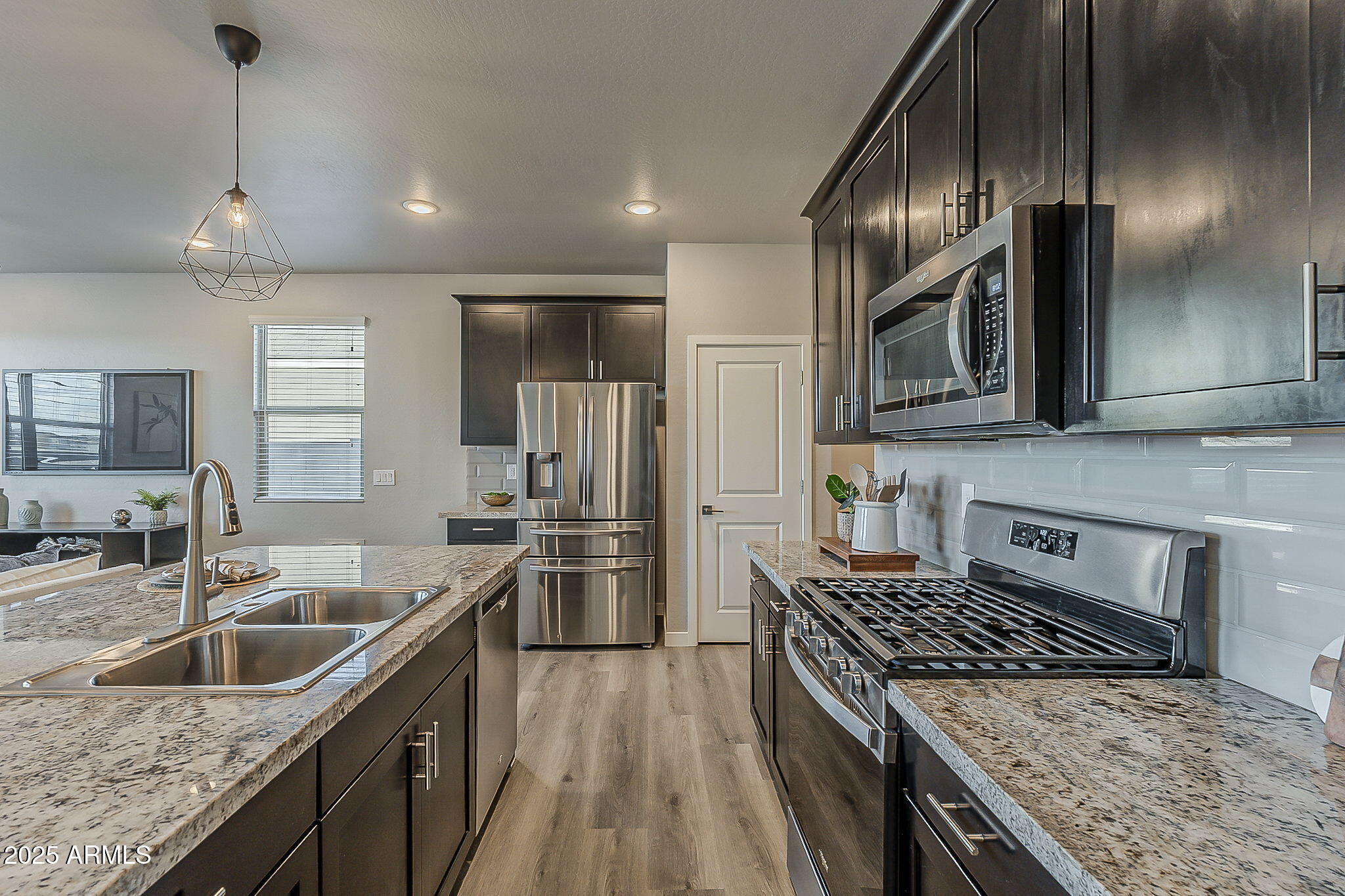 12450 W ORANGEWOOD Avenue