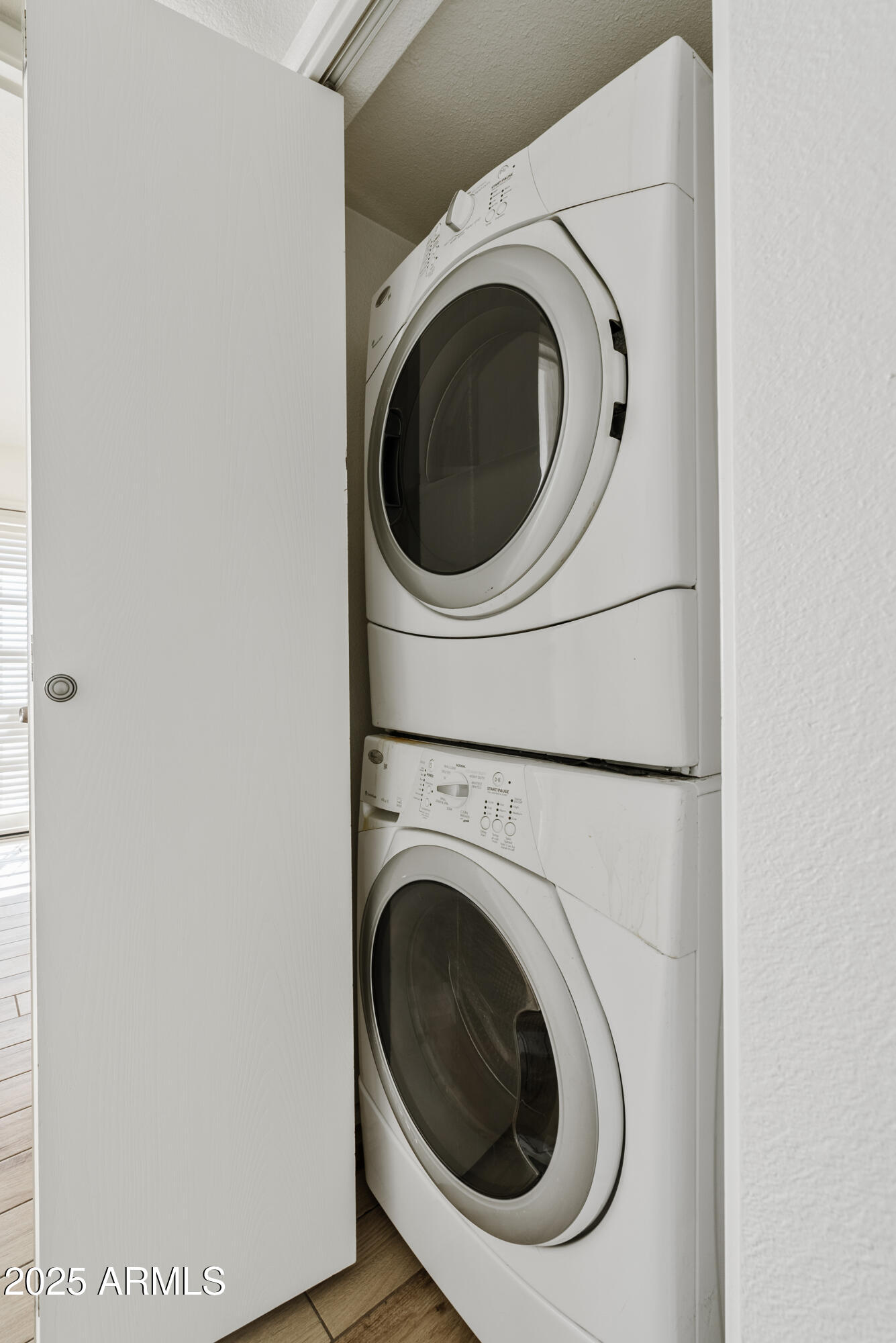 6415 S Kenneth Place, A