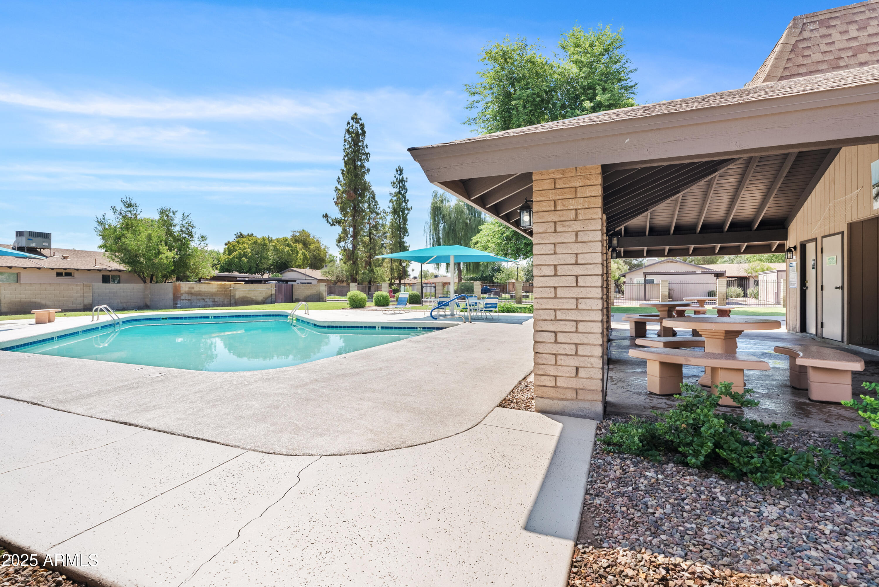 6415 S Kenneth Place, A