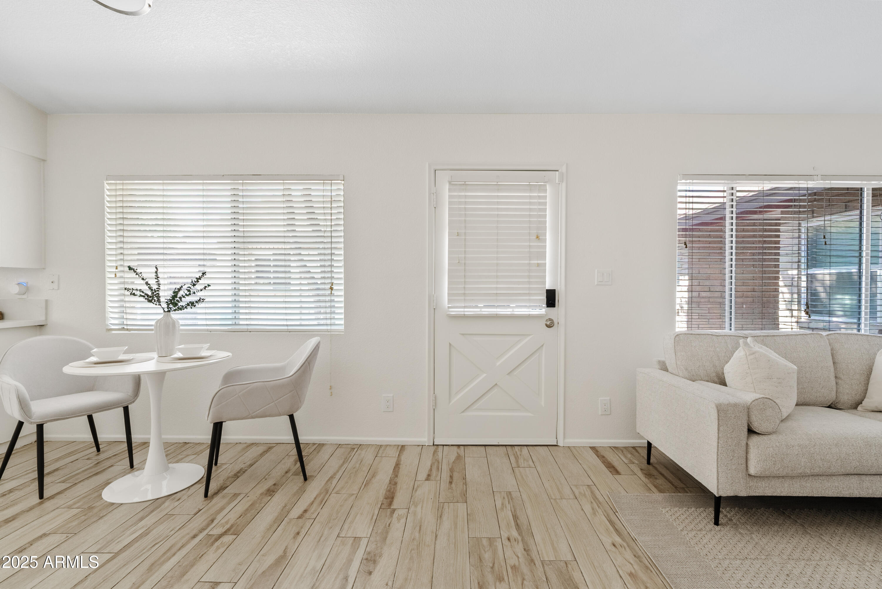 6415 S Kenneth Place, A