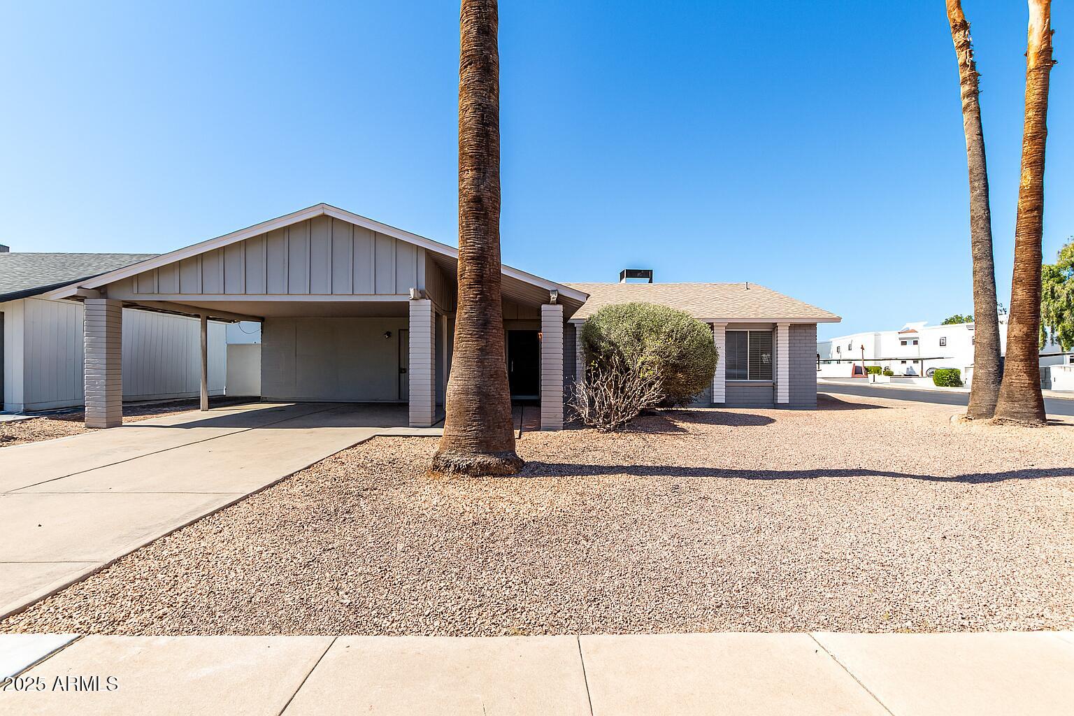 2205 E Garnet Avenue