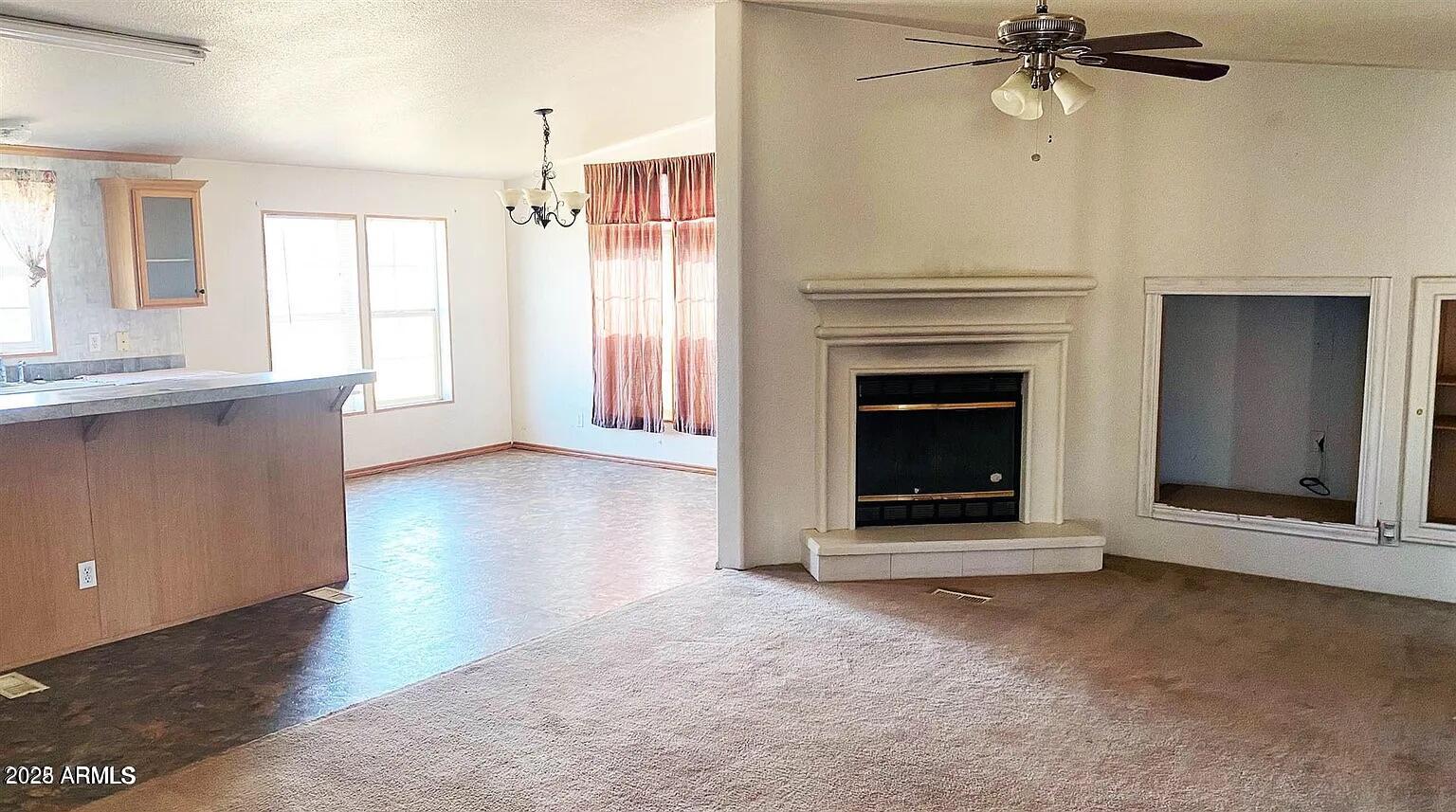 23118 E MUNOZ Street