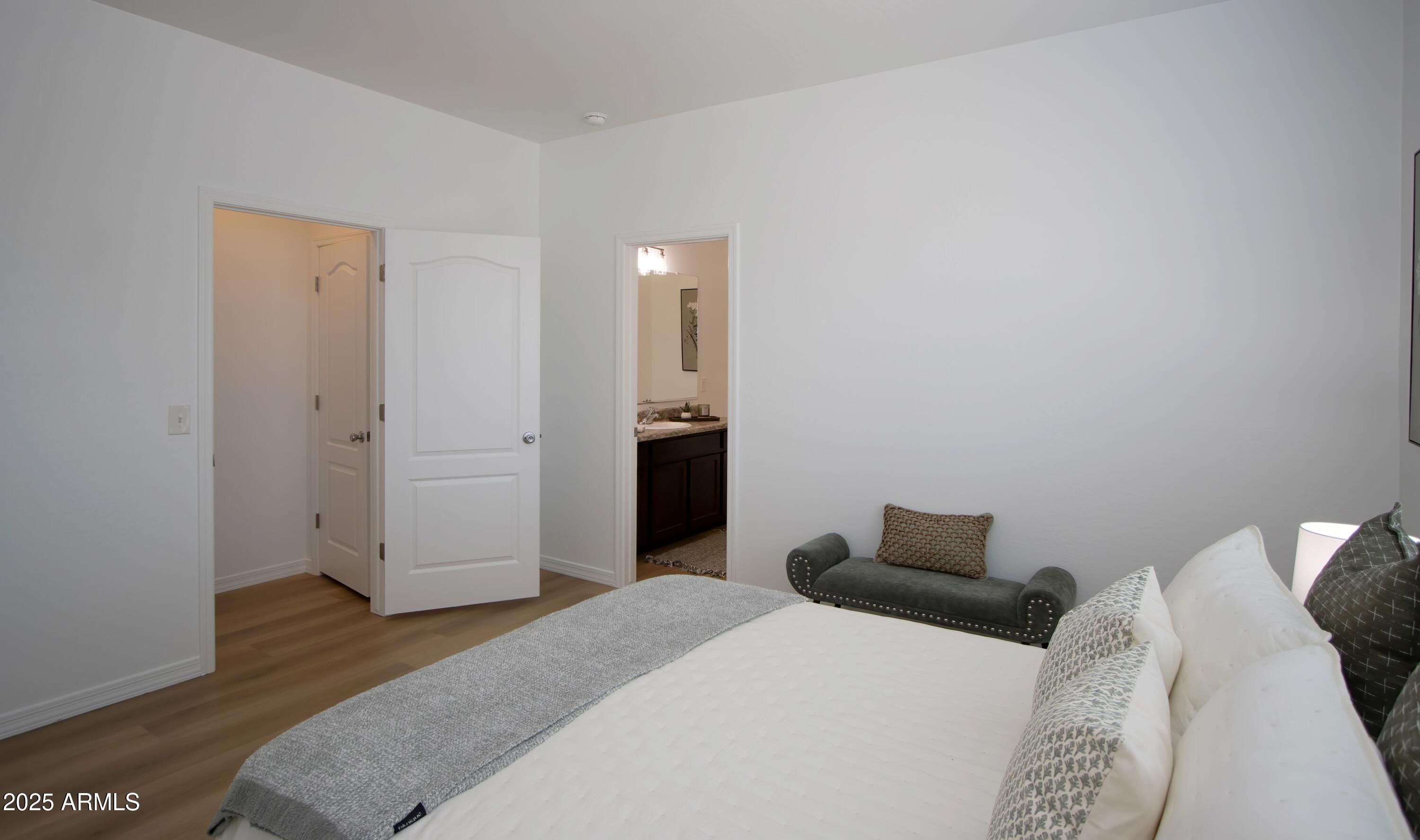 38234 W La Paz Street