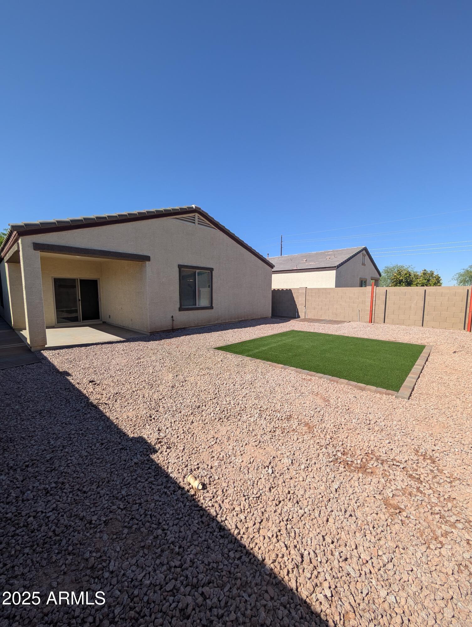 38234 W La Paz Street