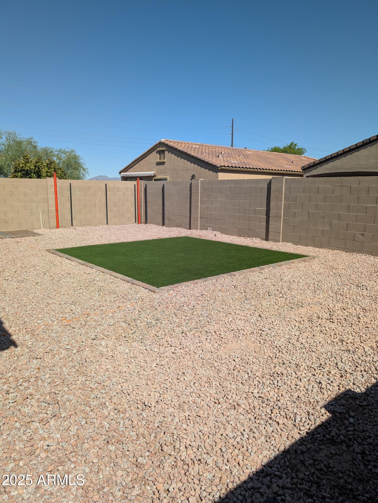 38234 W La Paz Street