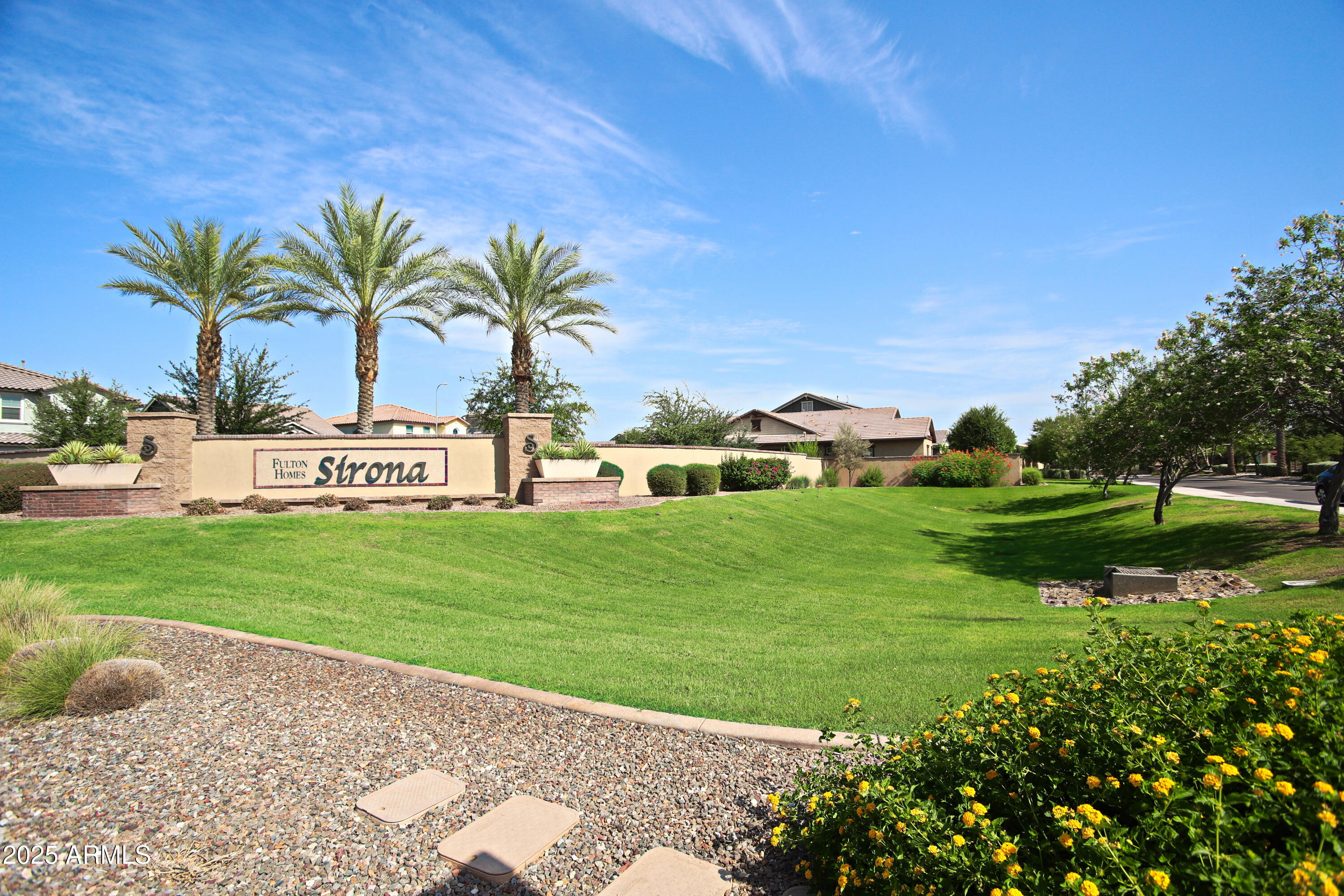 1954 E GERONIMO Street