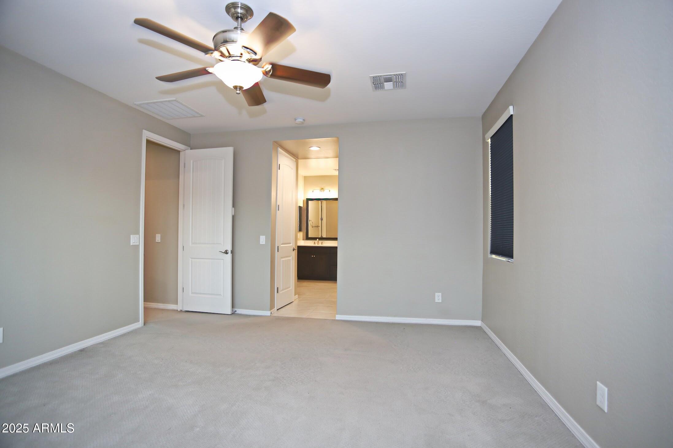 1954 E GERONIMO Street