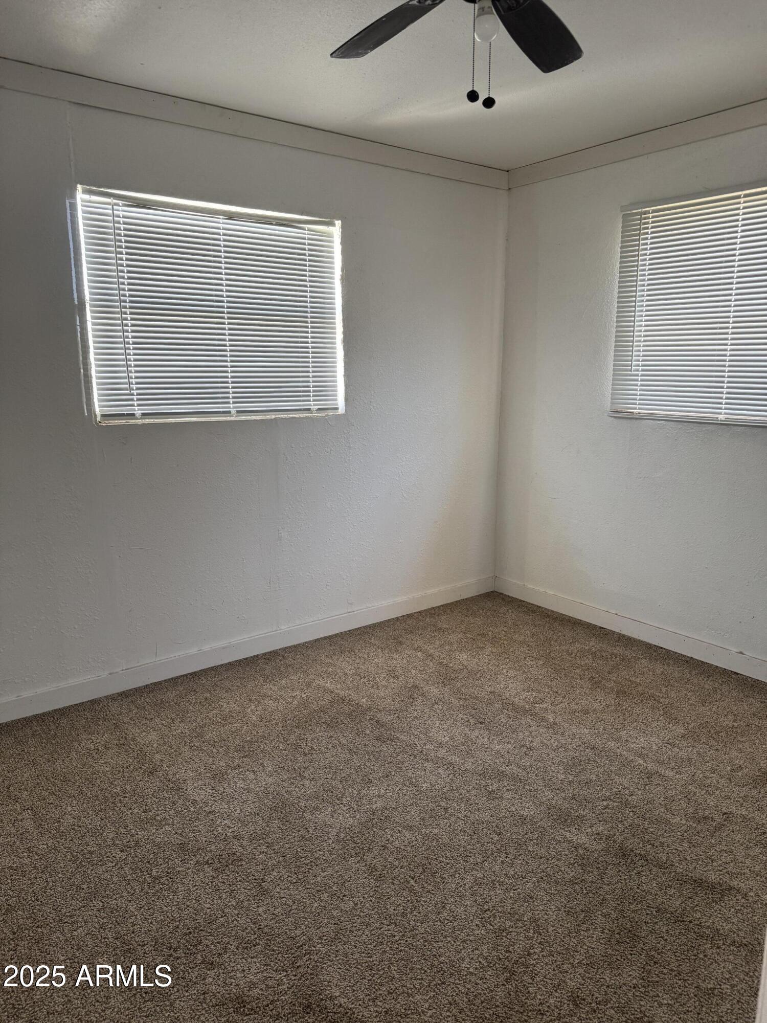 595 W Coolidge Avenue