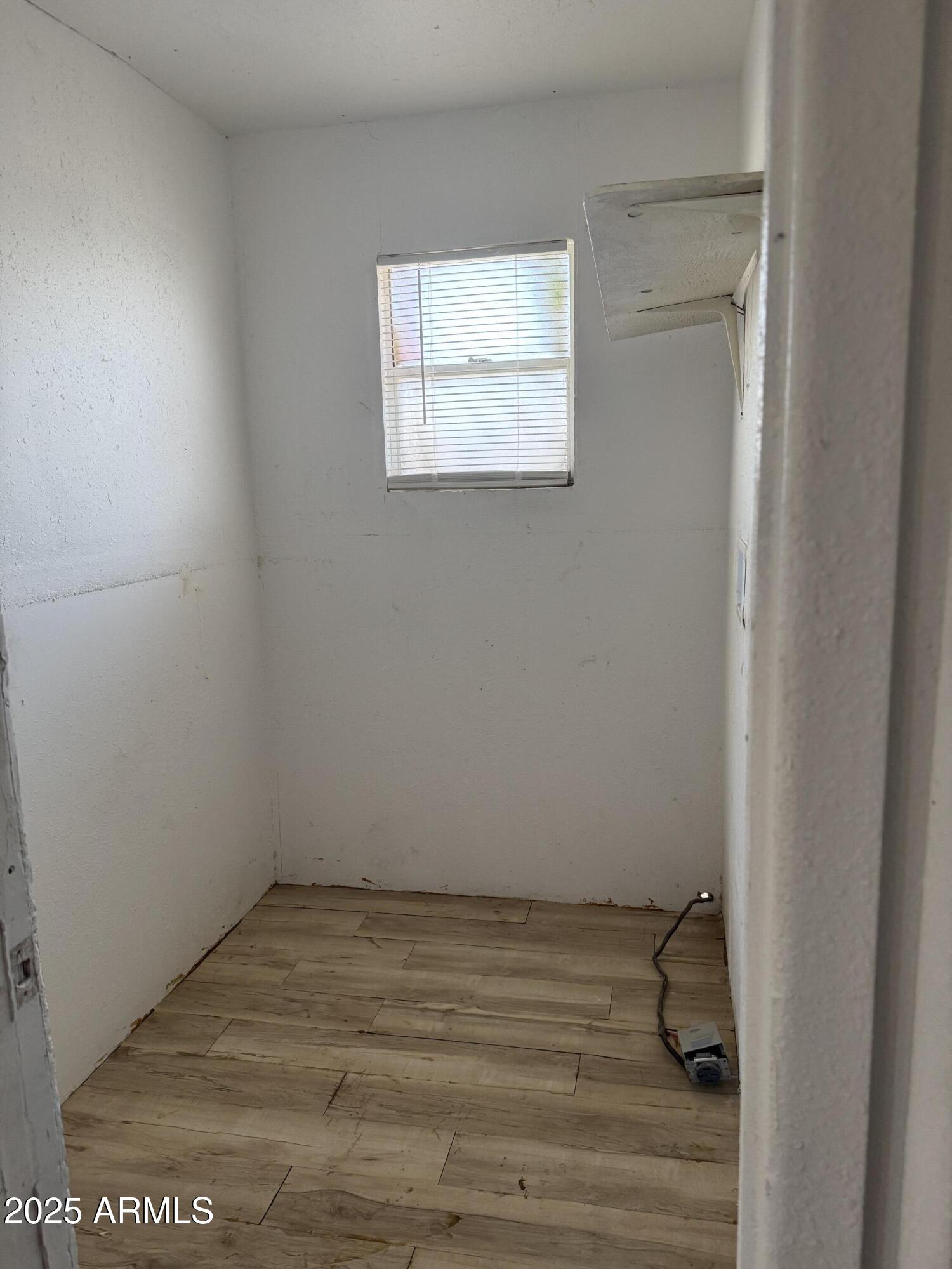 595 W Coolidge Avenue