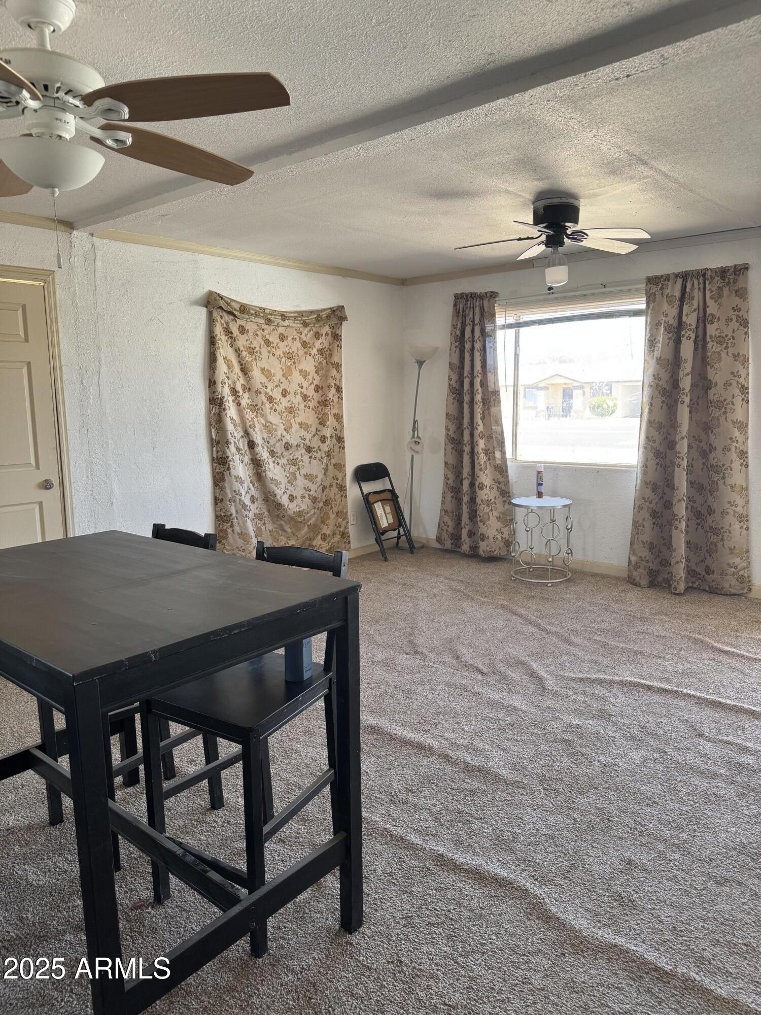 595 W Coolidge Avenue