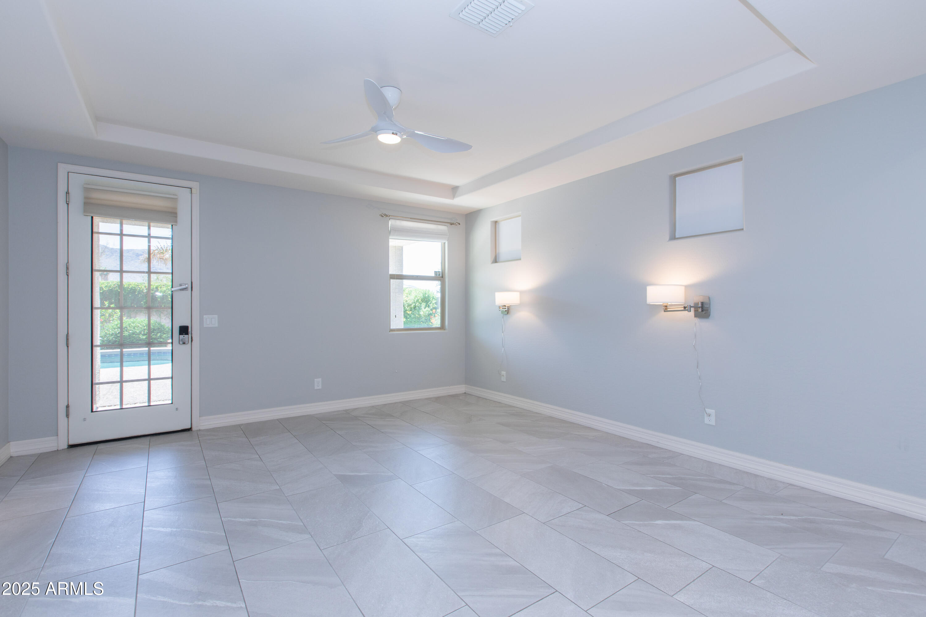 2315 W MAGDALENA Lane