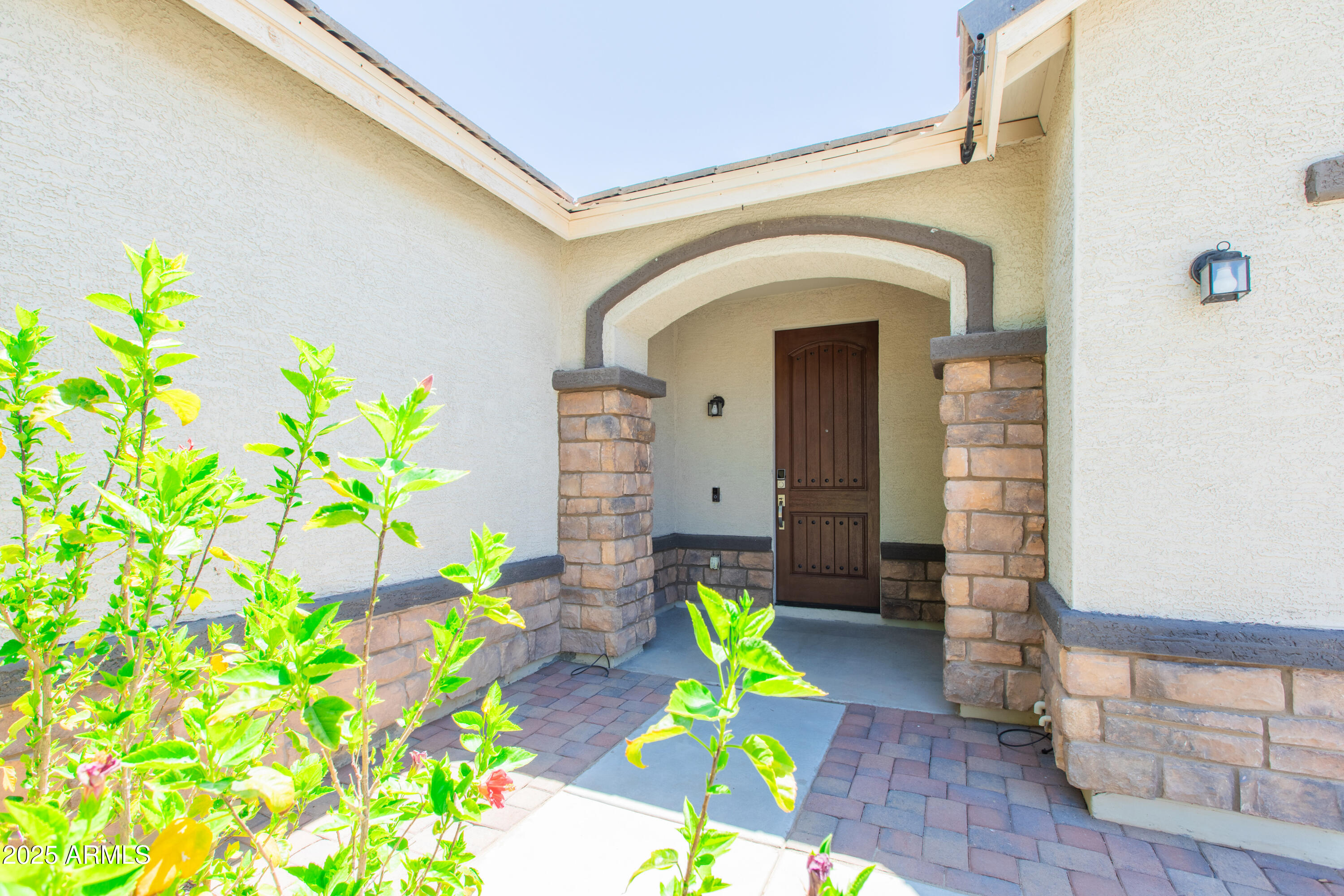 2315 W MAGDALENA Lane