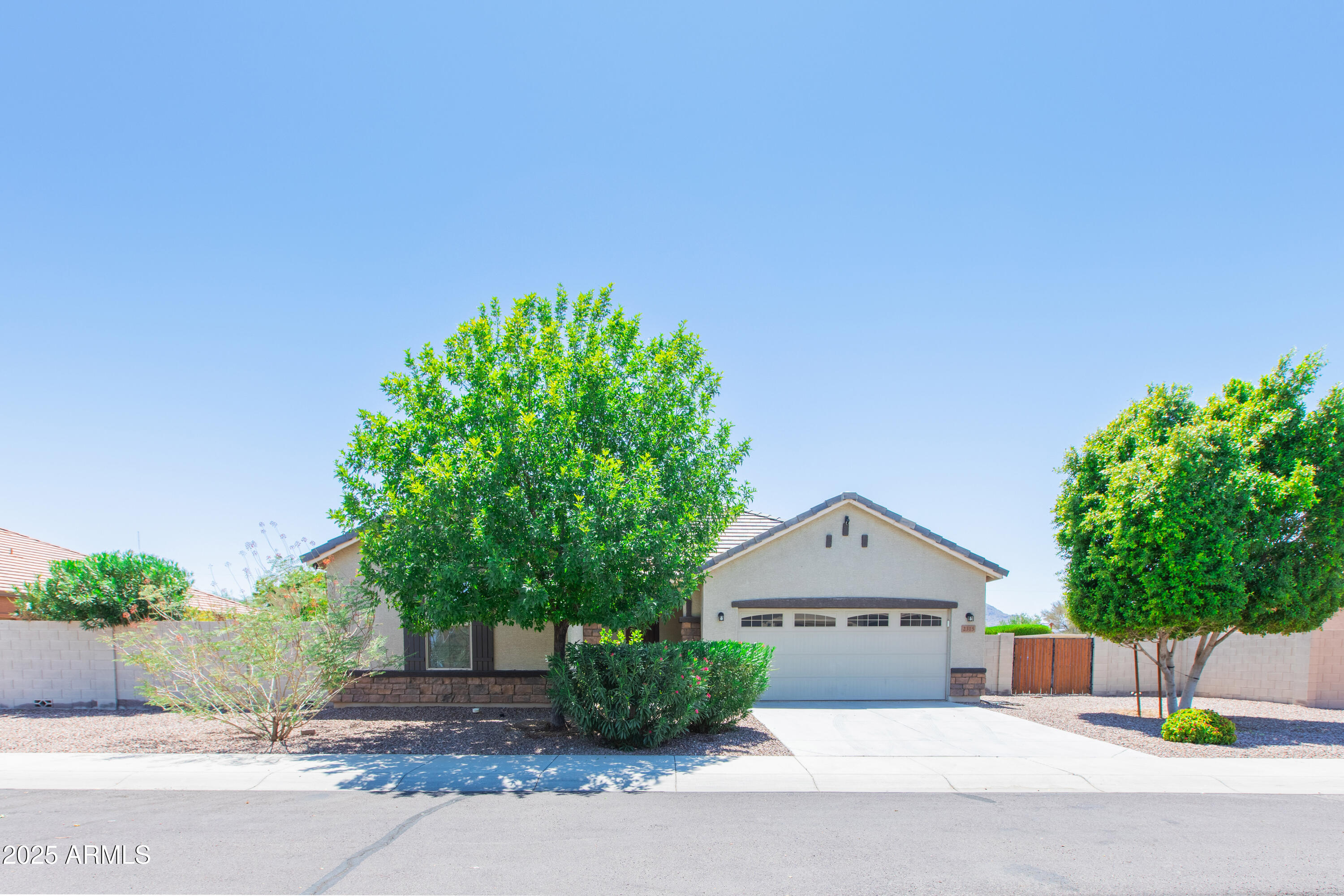 2315 W MAGDALENA Lane