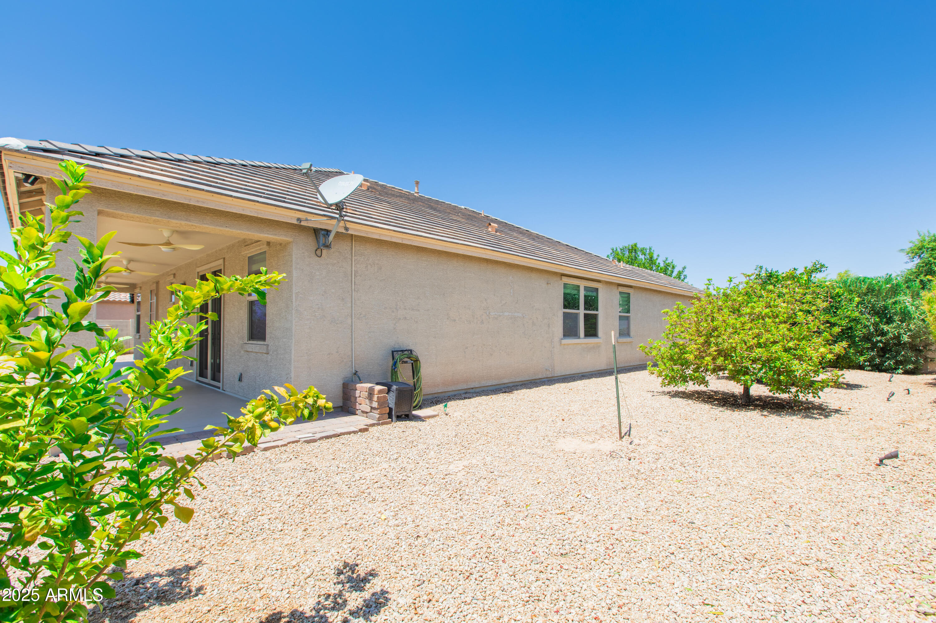 2315 W MAGDALENA Lane