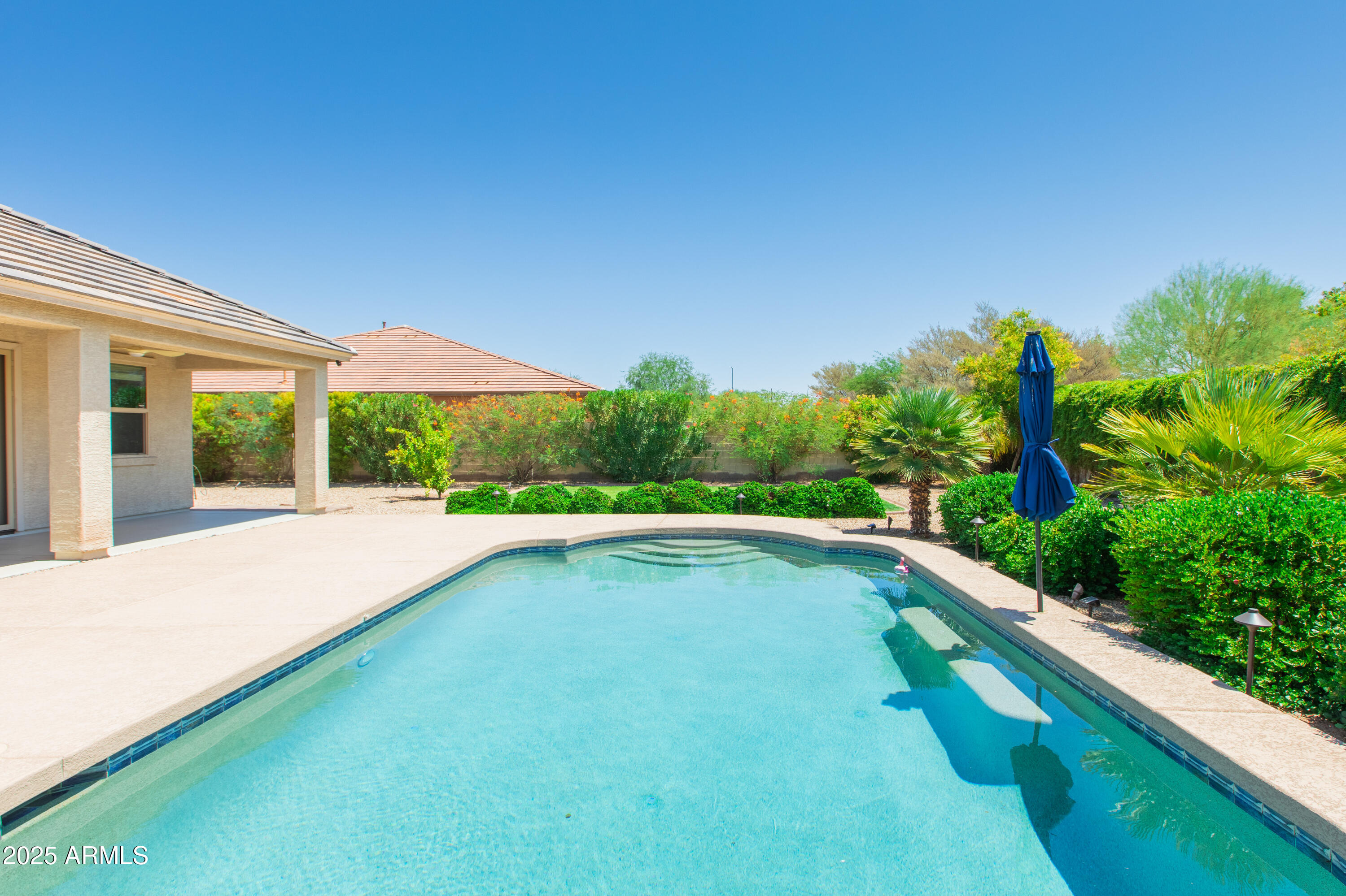 2315 W MAGDALENA Lane