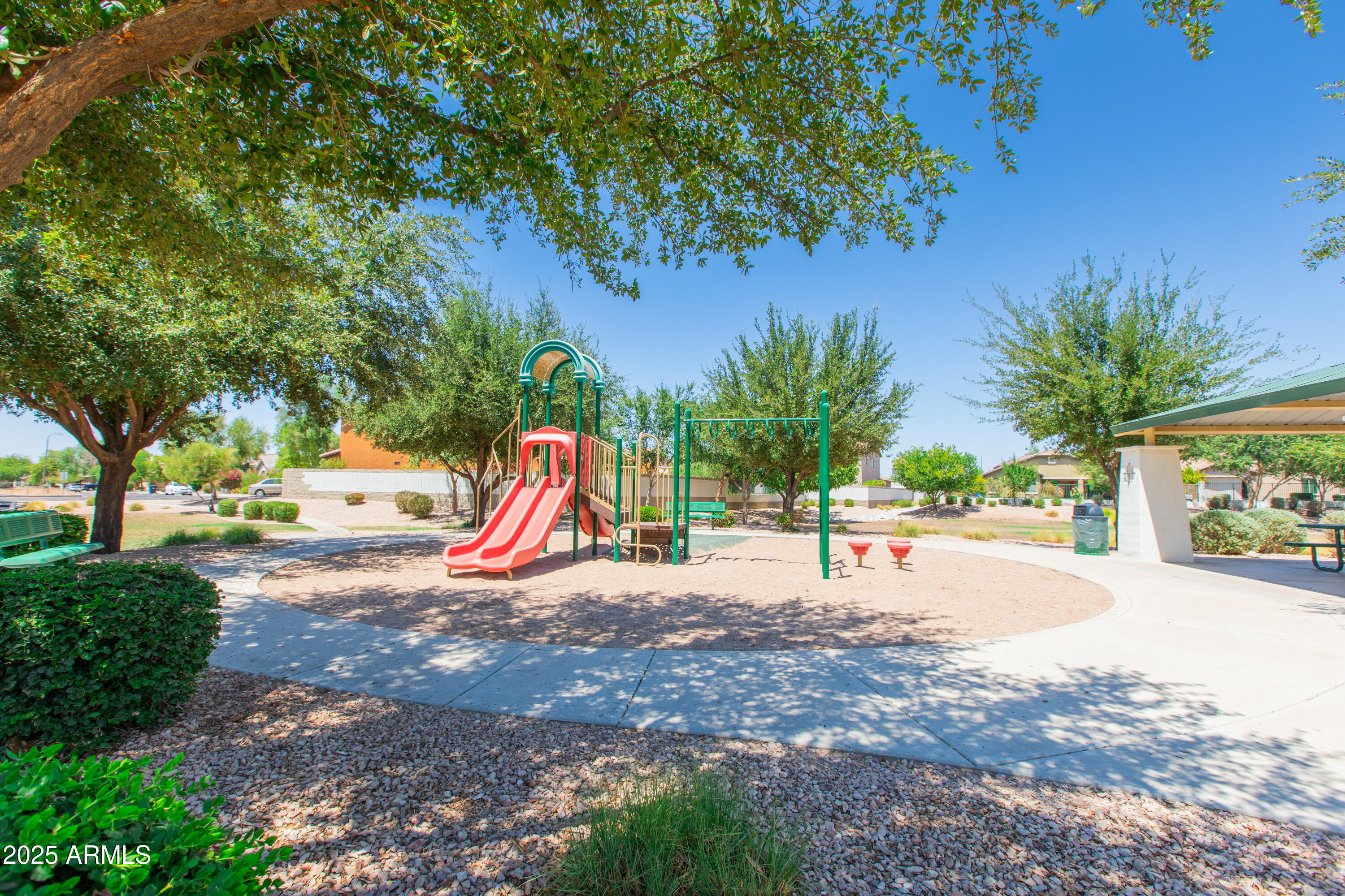 2315 W MAGDALENA Lane