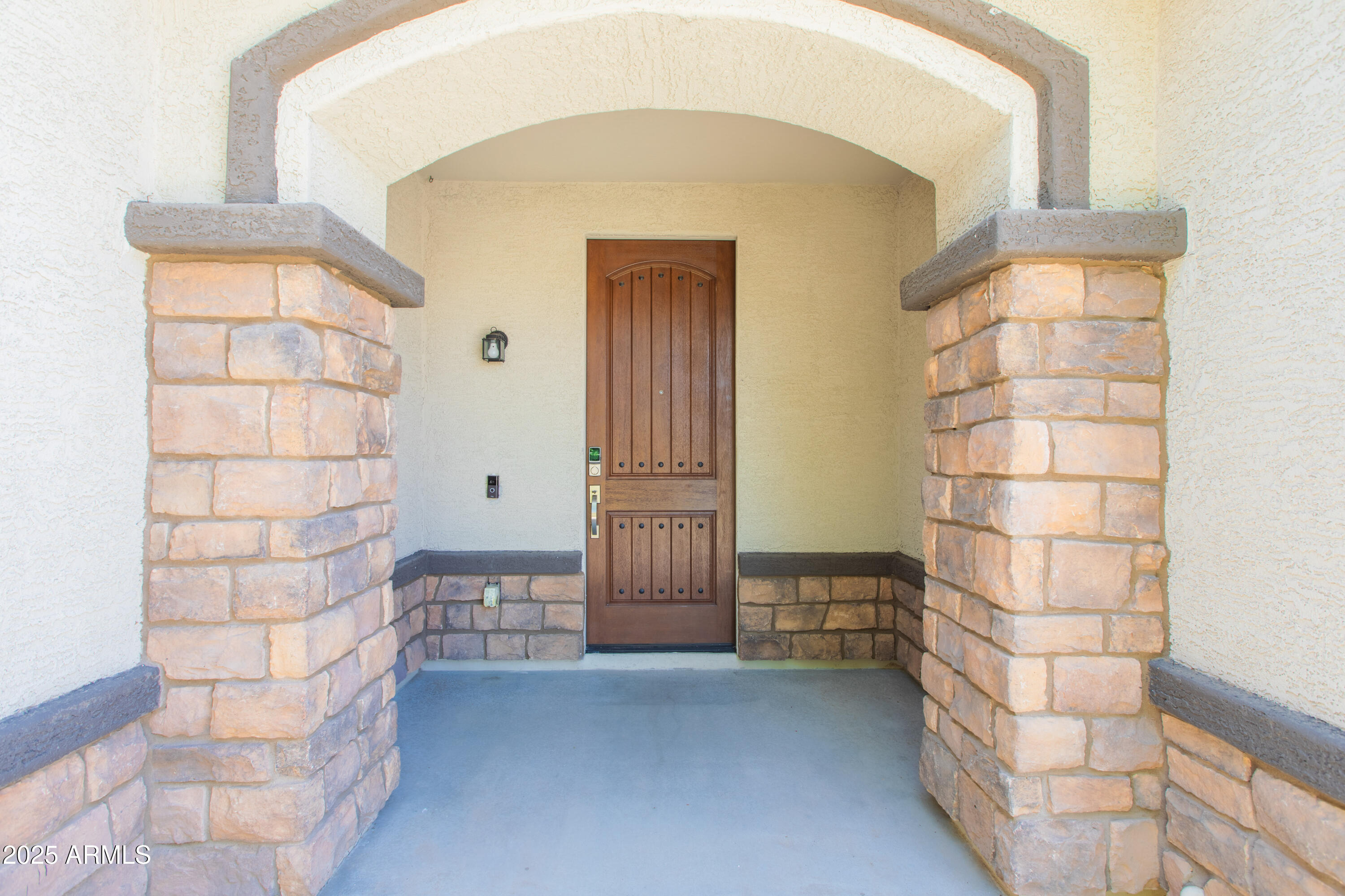 2315 W MAGDALENA Lane