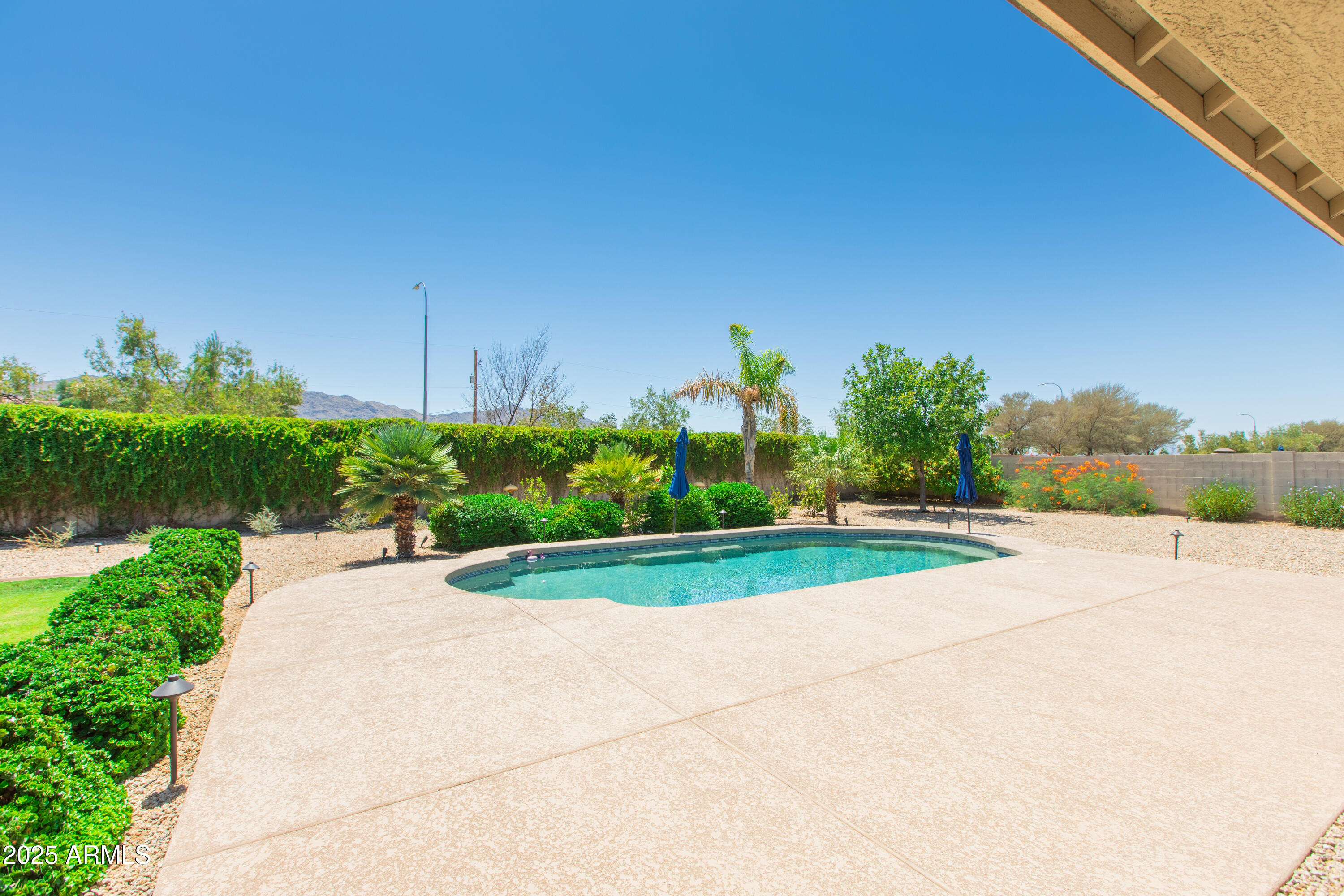 2315 W MAGDALENA Lane