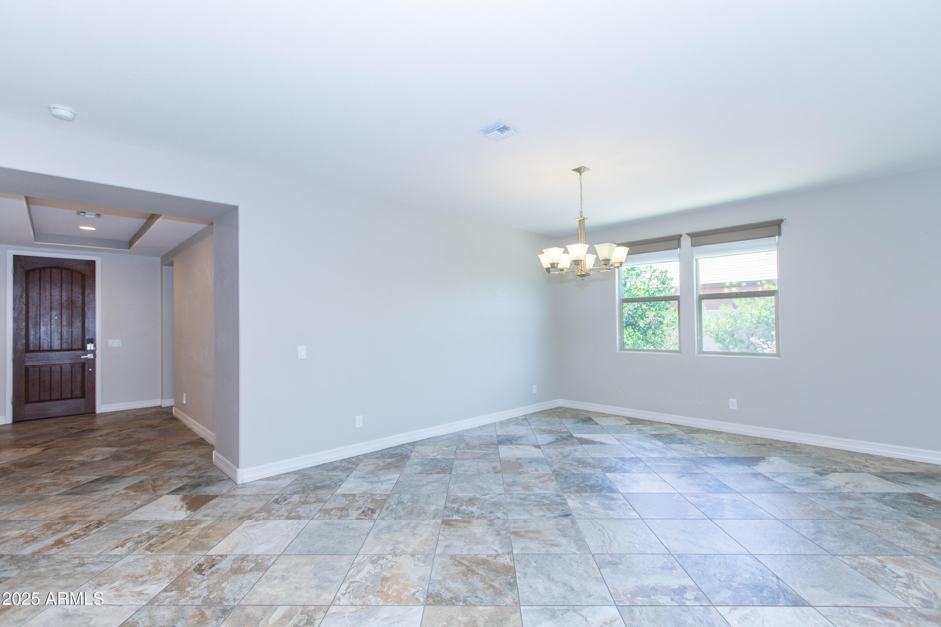 2315 W MAGDALENA Lane