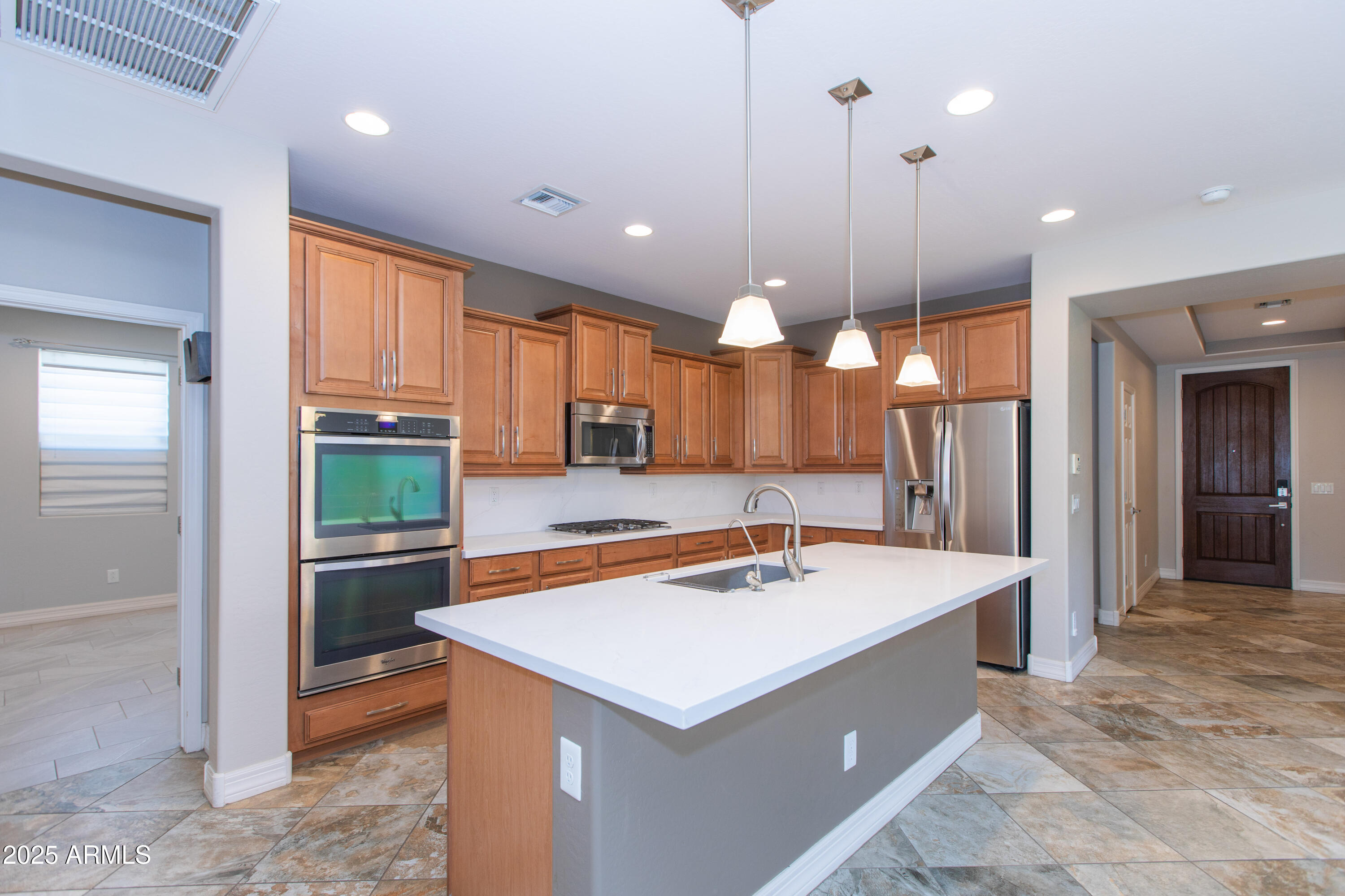 2315 W MAGDALENA Lane