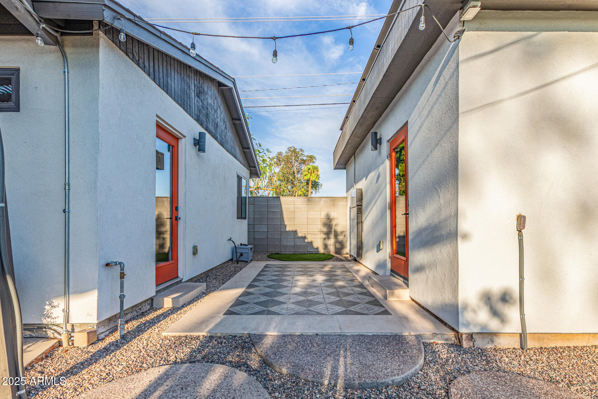 1745 E SAN JUAN Avenue