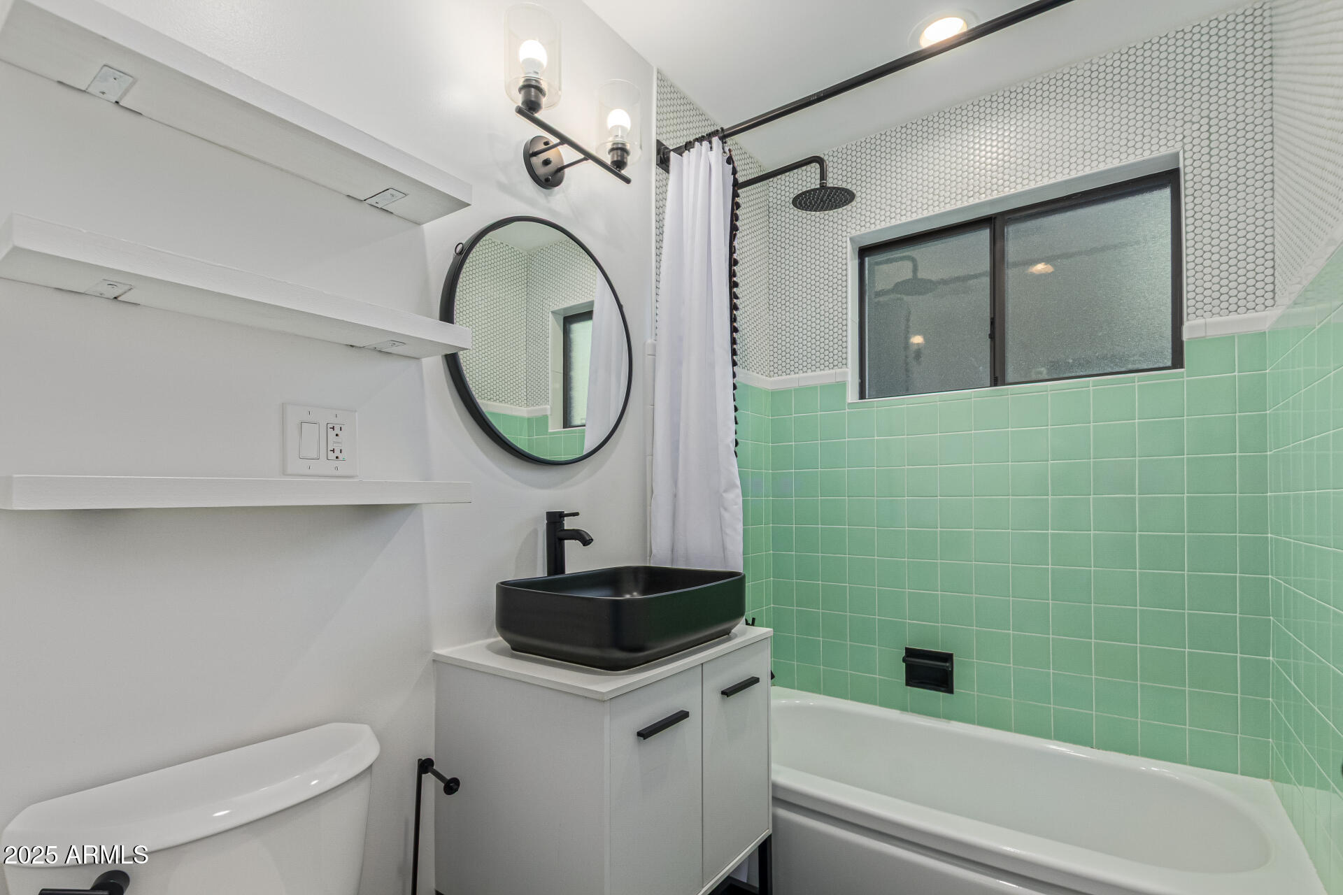 1745 E SAN JUAN Avenue