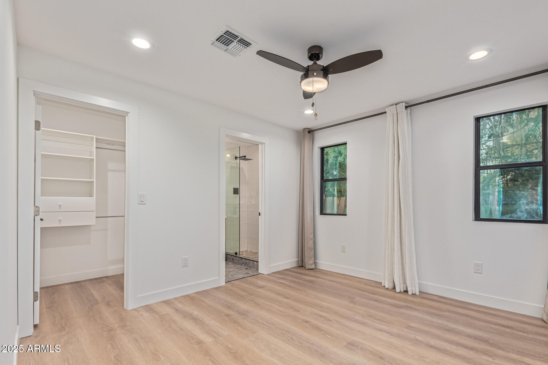 1745 E SAN JUAN Avenue