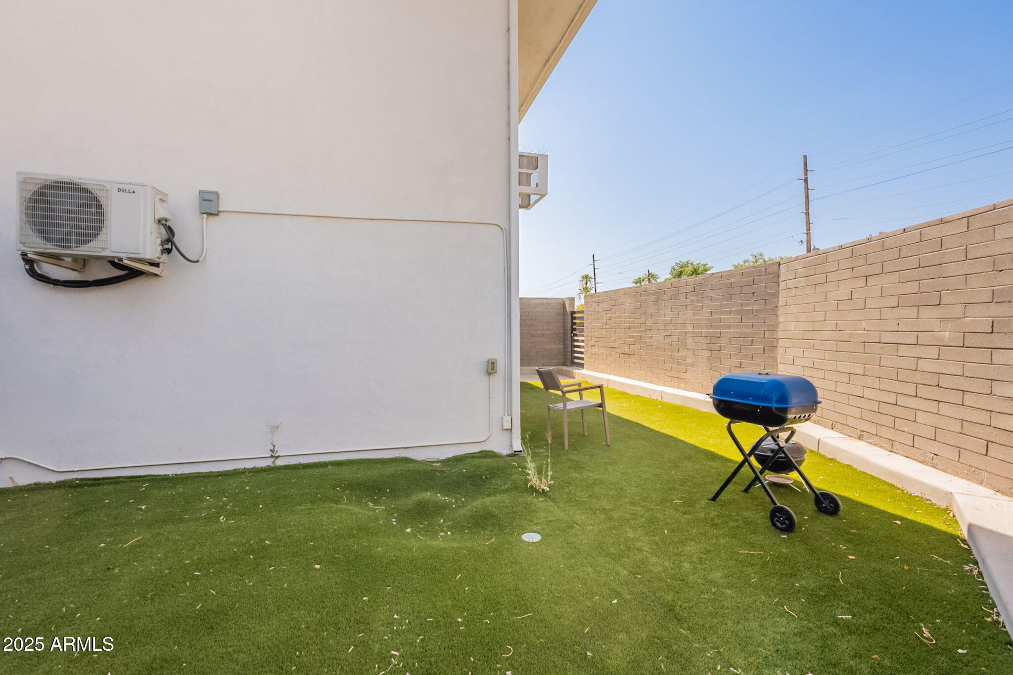 4401 N 12TH Street, 121