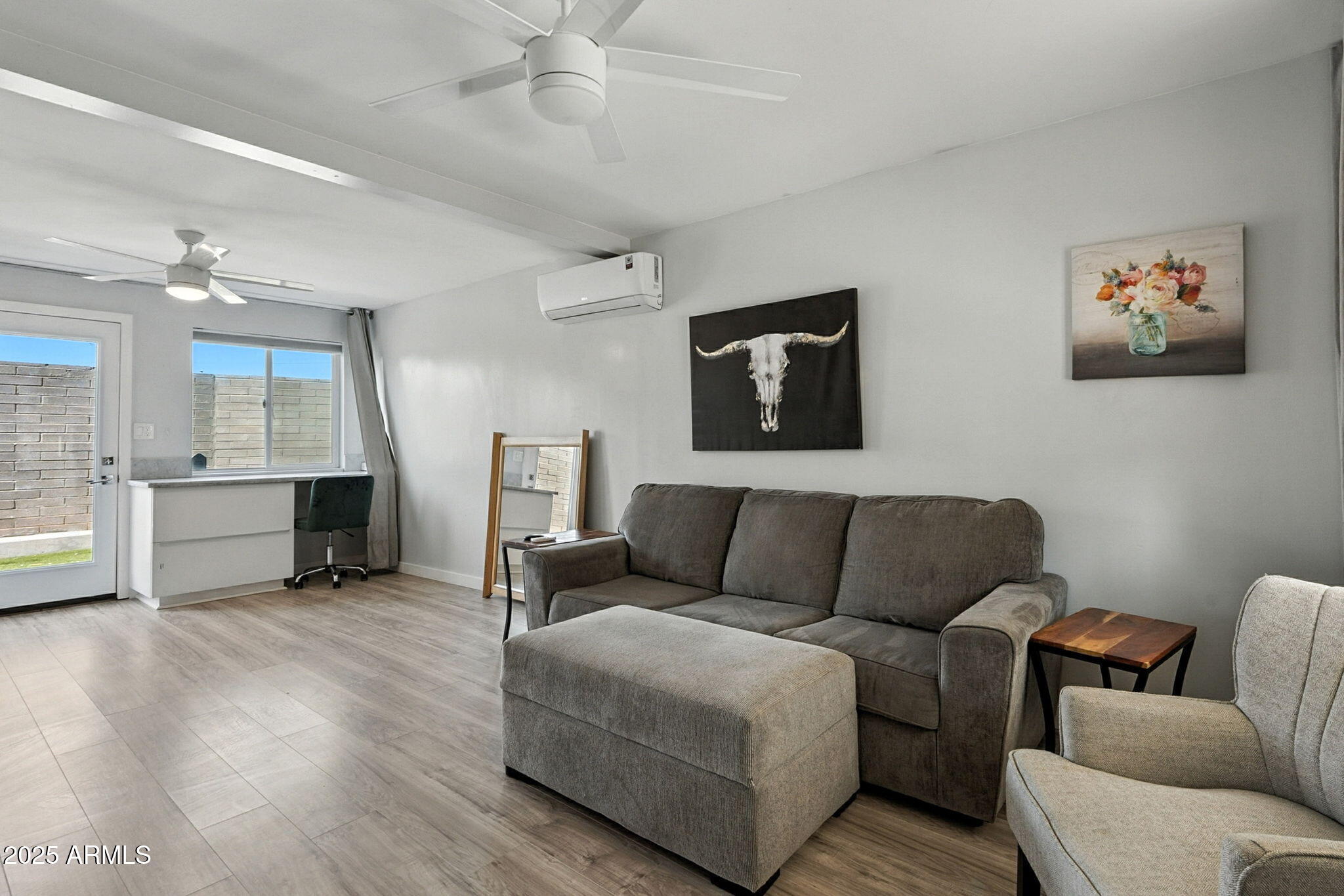 4401 N 12TH Street, 121