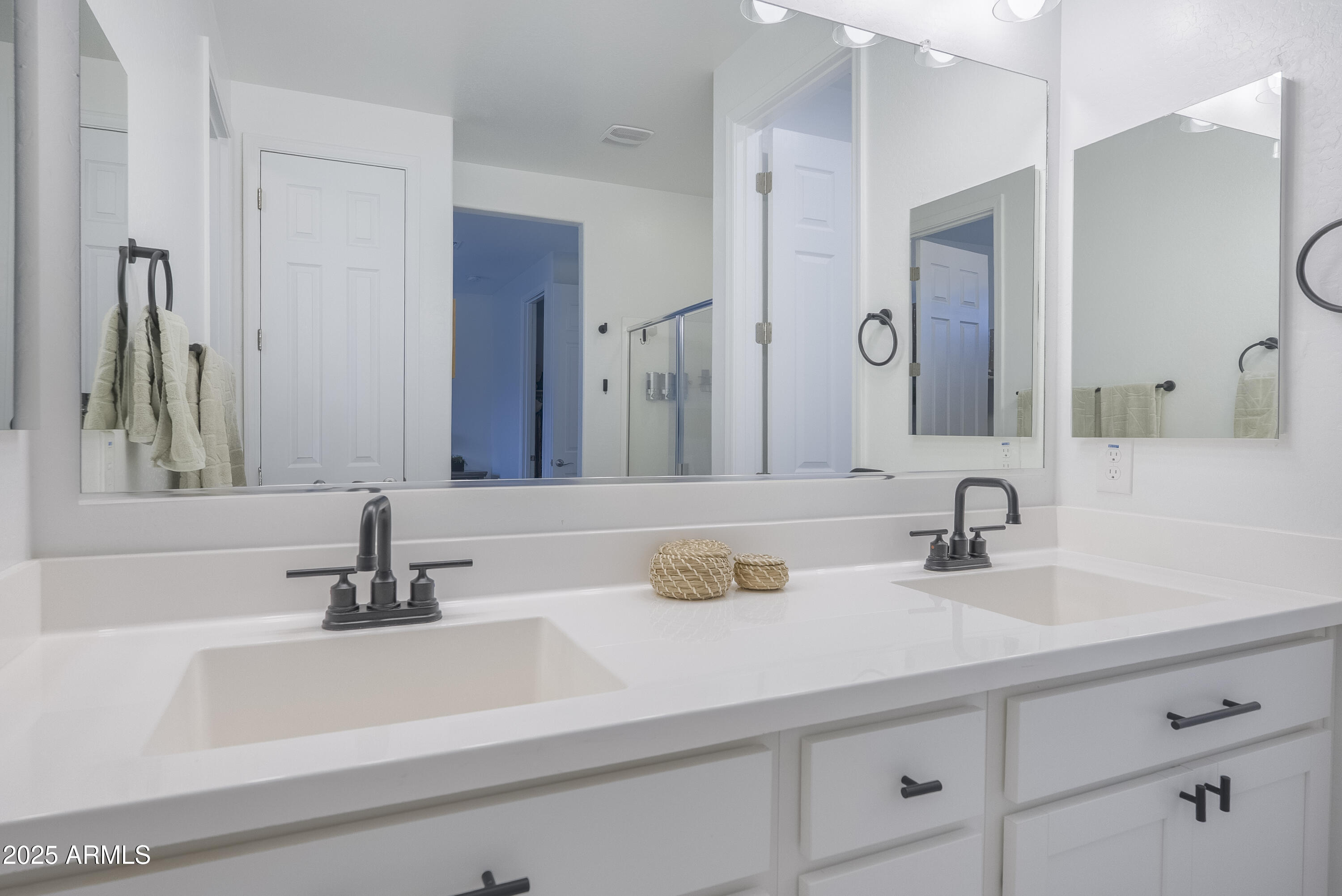 22638 E QUINTERO Court