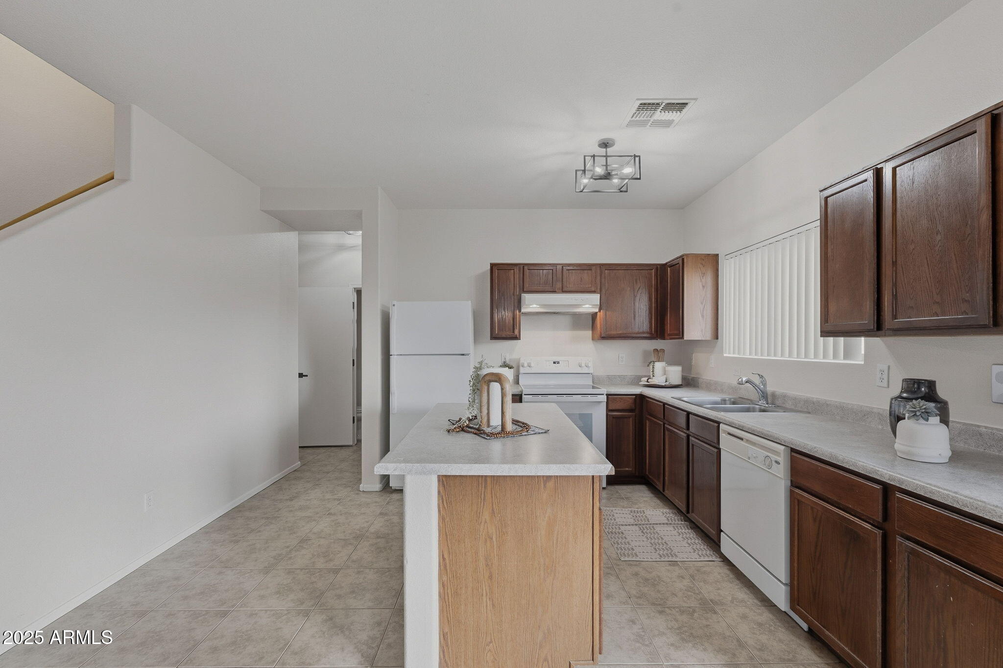 9423 W Sheridan Street