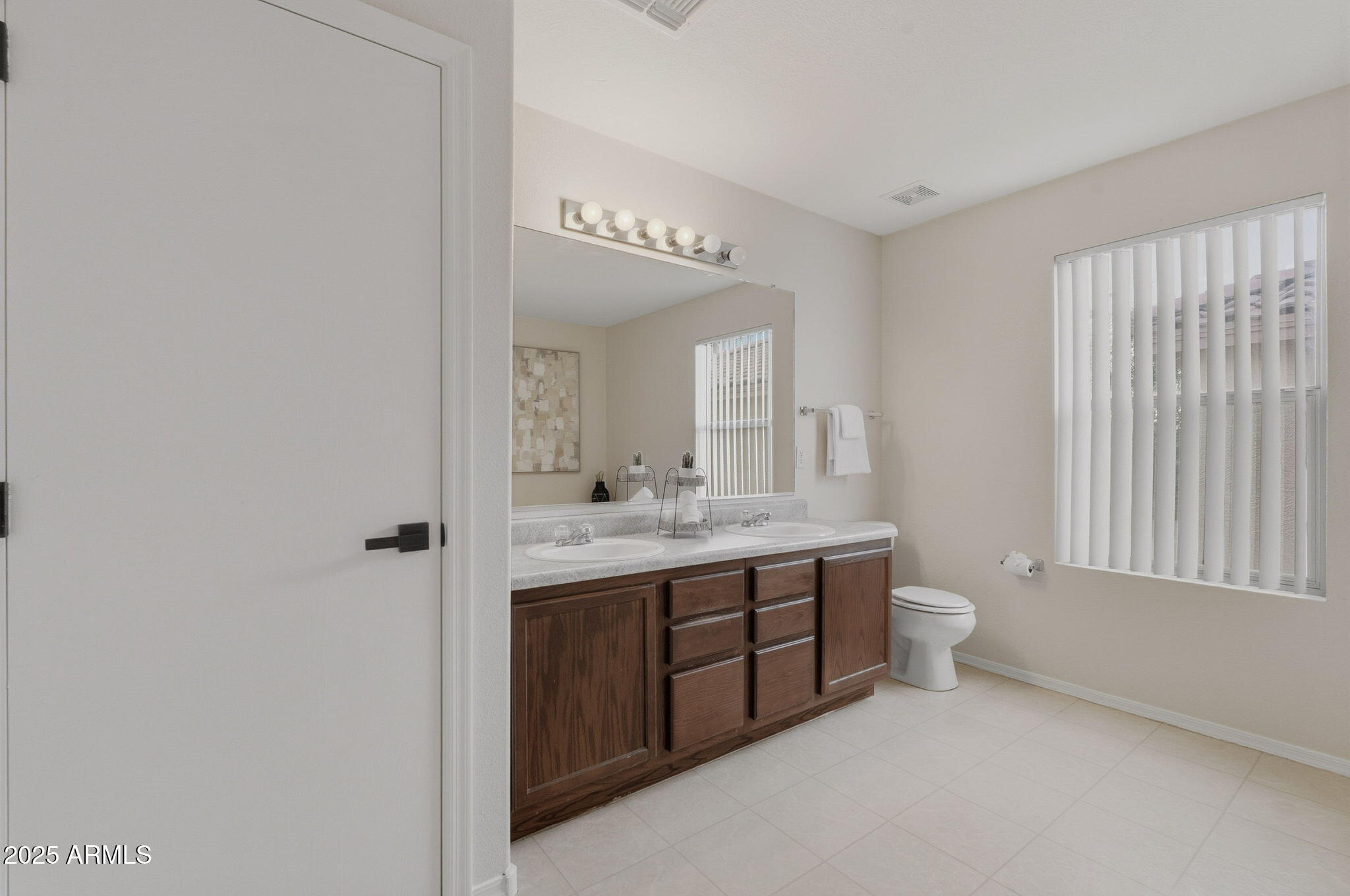 9423 W Sheridan Street