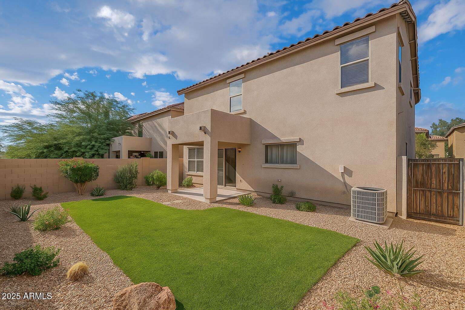 9423 W Sheridan Street