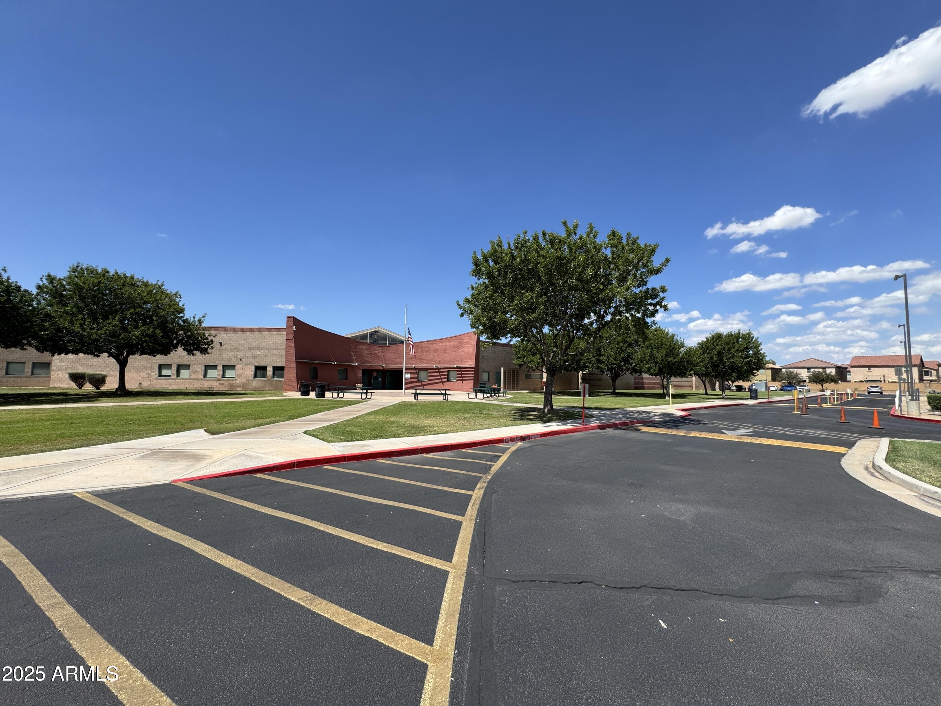 9423 W Sheridan Street