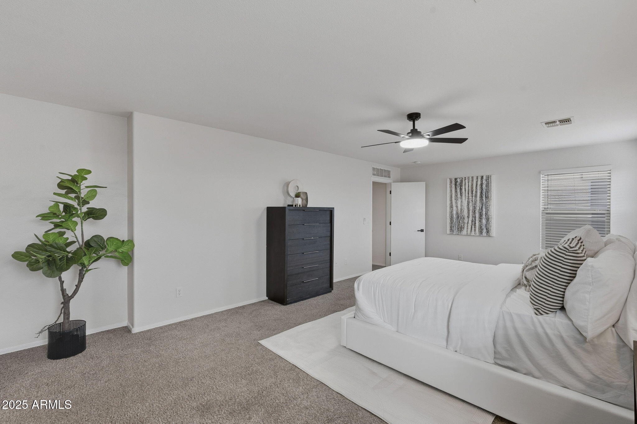 9423 W Sheridan Street